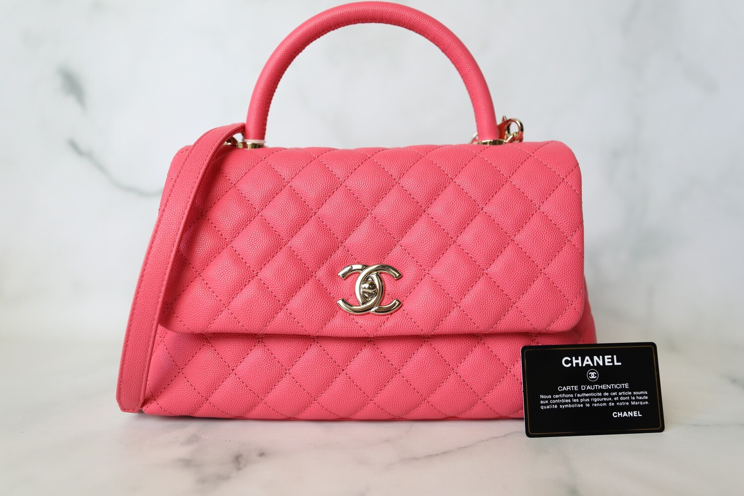 Chanel Coco Handle Medium, Pink Caviar with Gold Hardware, Preowned in  Dustbag WA001