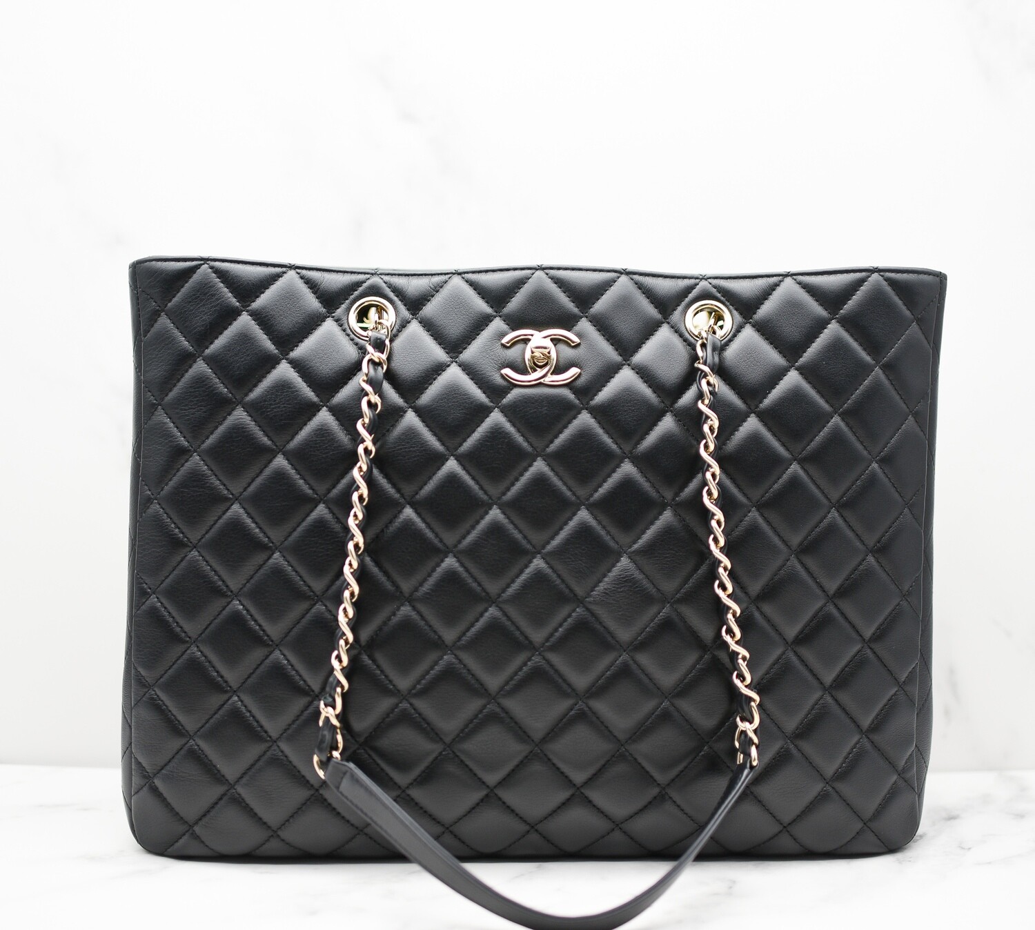 chanel large classic tote bag