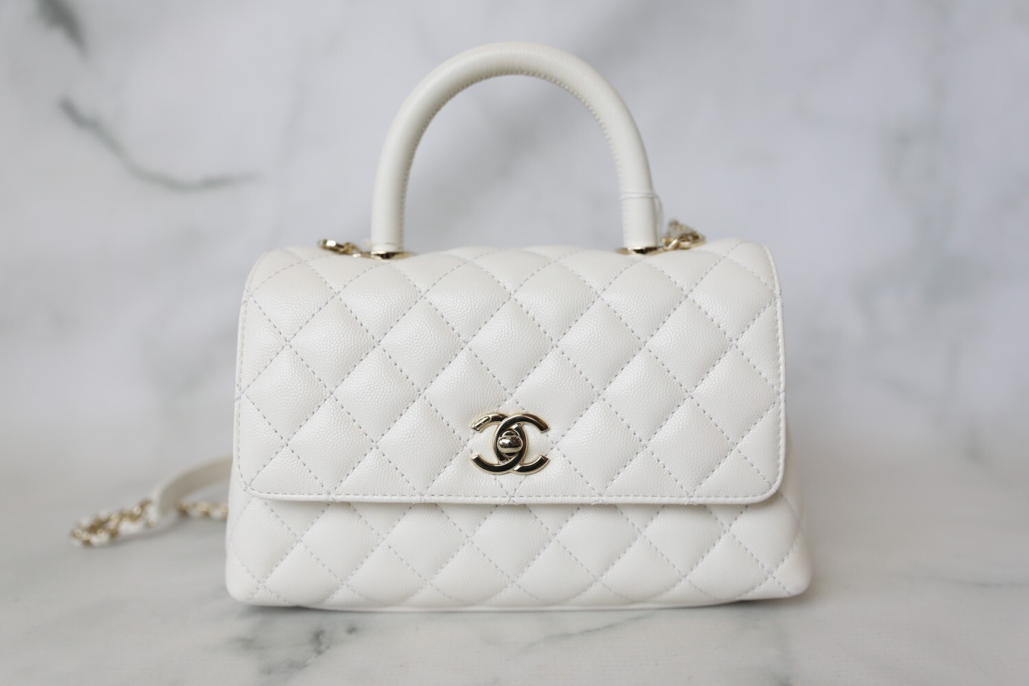 New 22A CHANEL Medium Classic Coco Handle Flap White Bag Champagne Gold HWR  CHIP