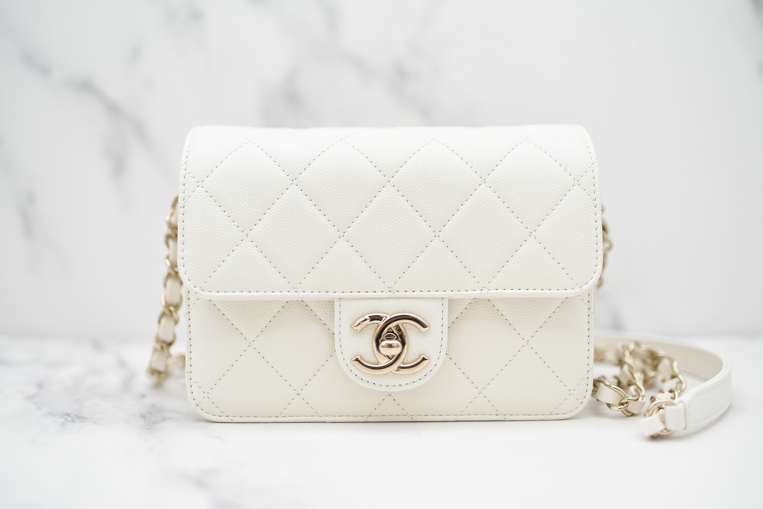Chanel Seasonal Like A Wallet XS, White Caviar Leather, Shiny Gold  Hardware, New in Box GA003