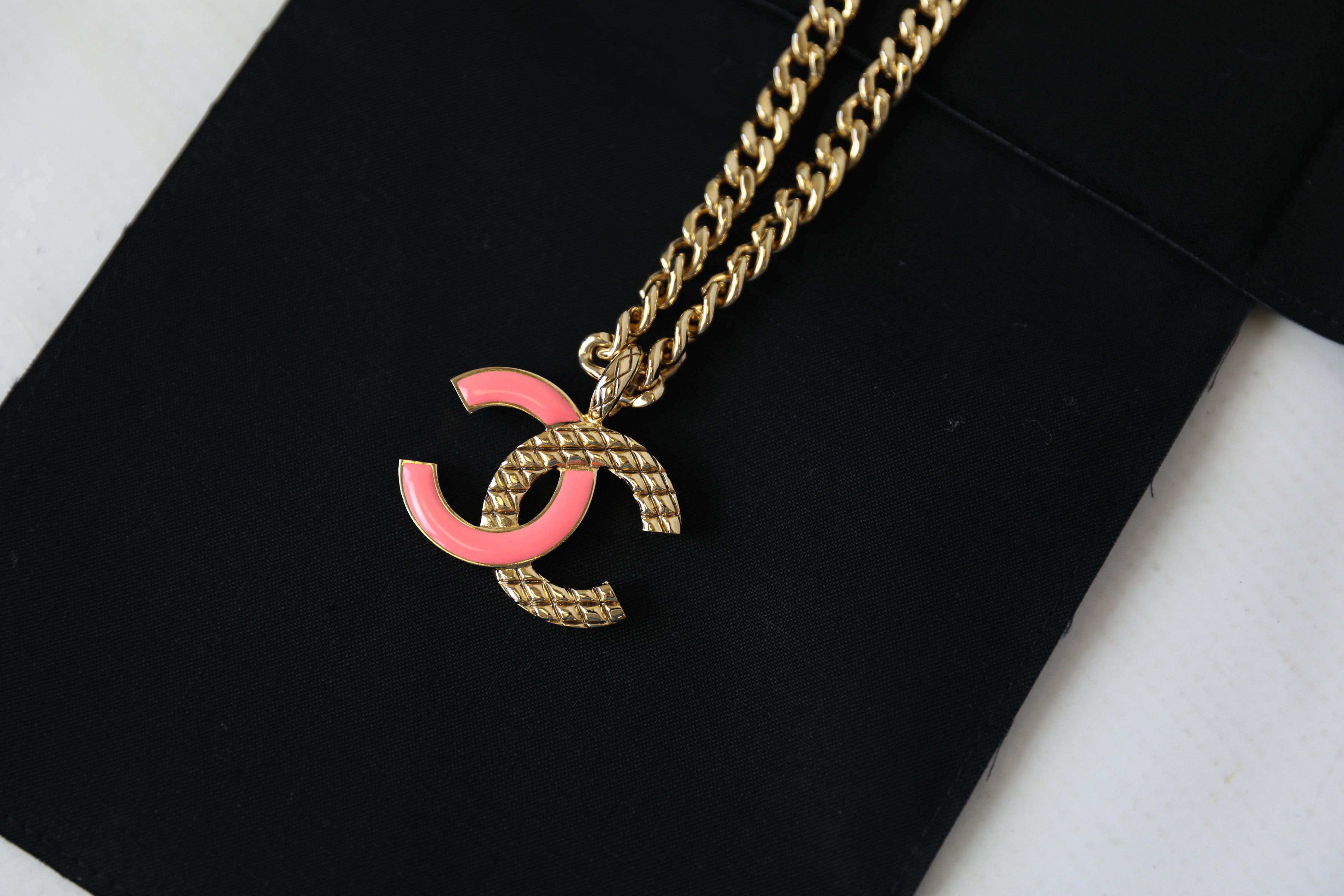 Chanel Chain Link Necklace with Gold and Pink CC, New in Box WA001