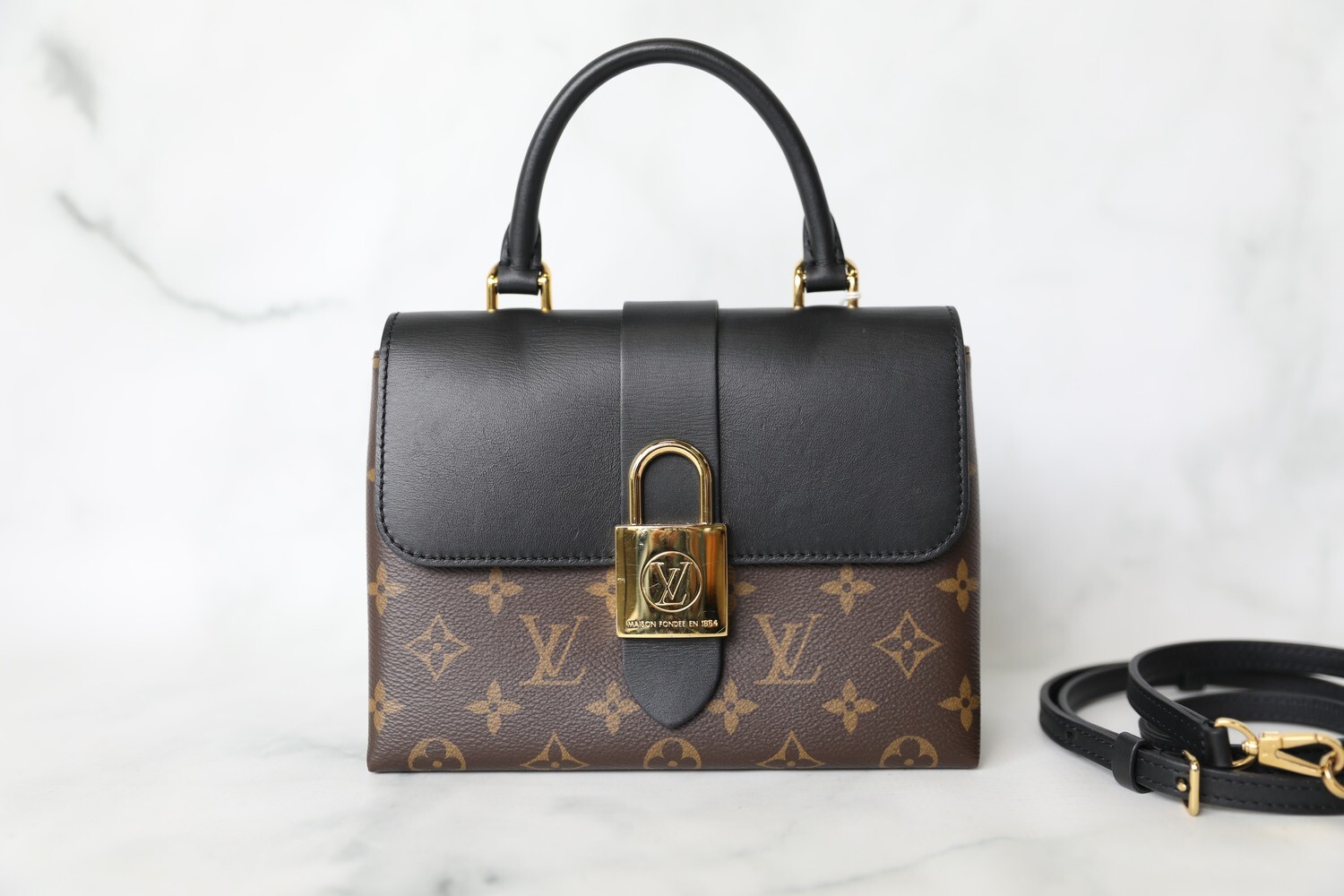 Pre-owned Louis Vuitton Locky Bb Leather Handbag In Black