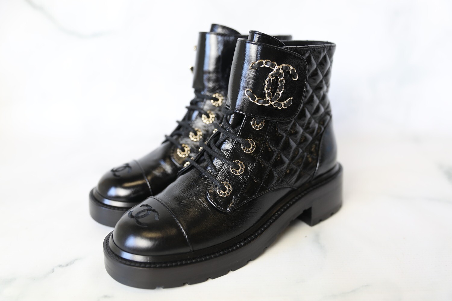 CHANEL Shiny Calfskin Quilted Lace Up Combat Boots 41 Black 1152227