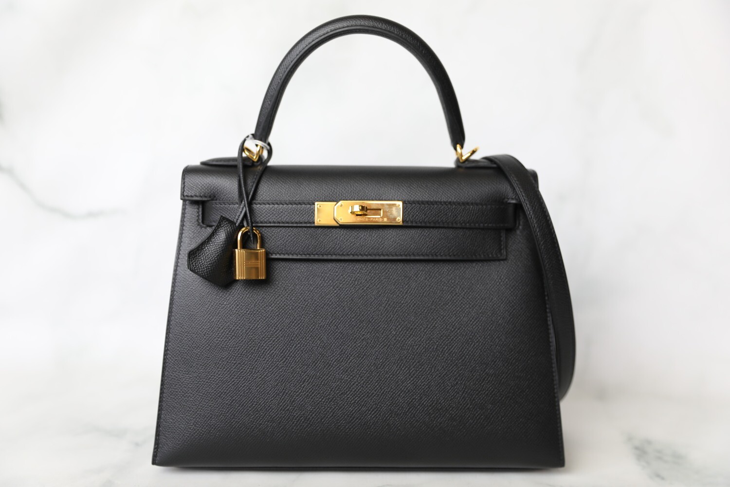 Hermes Kelly 28, Black Epsom Leather with Gold Hardware, Preowned in Box WA001