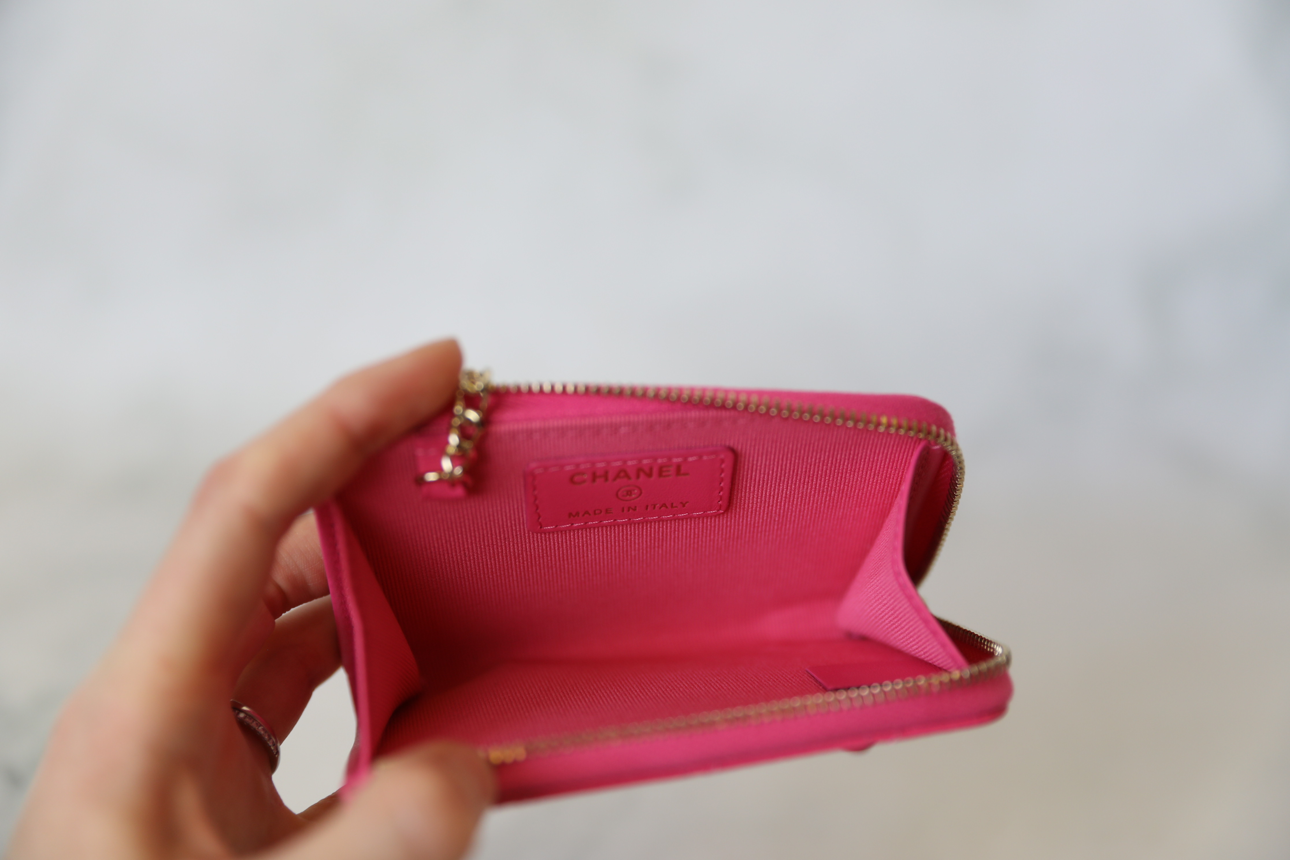 chanel zipper card holder wallet