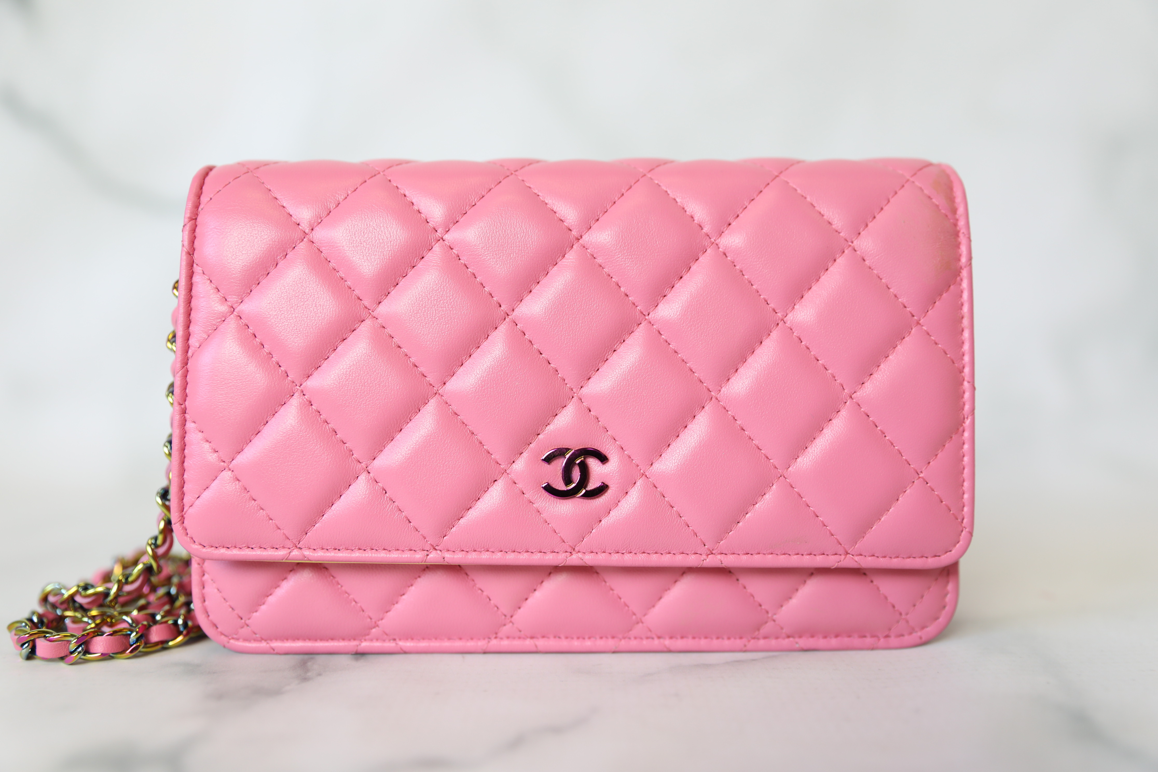 Chanel SLG O Case Medium, Pink Lambskin Leather, Rainbow Hardware, New in  Dustbag MA001 - Julia Rose Boston