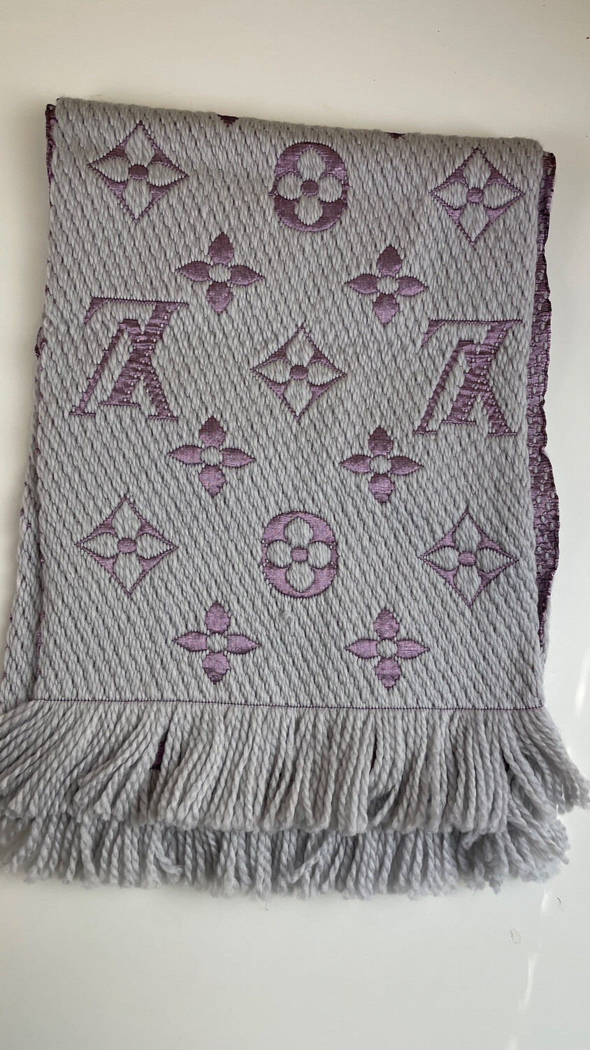 Louis Vuitton Logomania Scarf, Lavender Purple, New with Blemish WA001