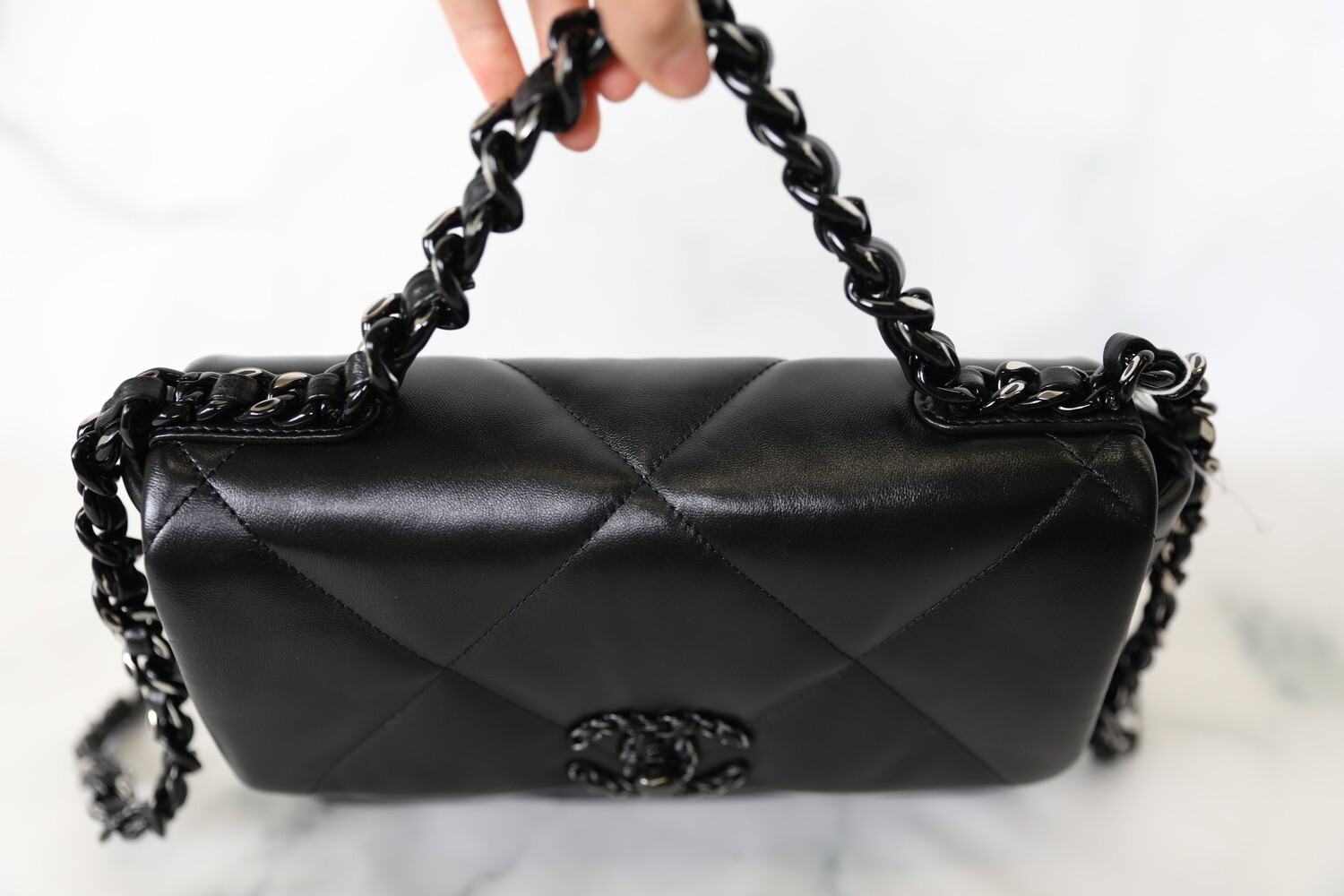 Chanel 19 So Black, Preowned in Box WA001