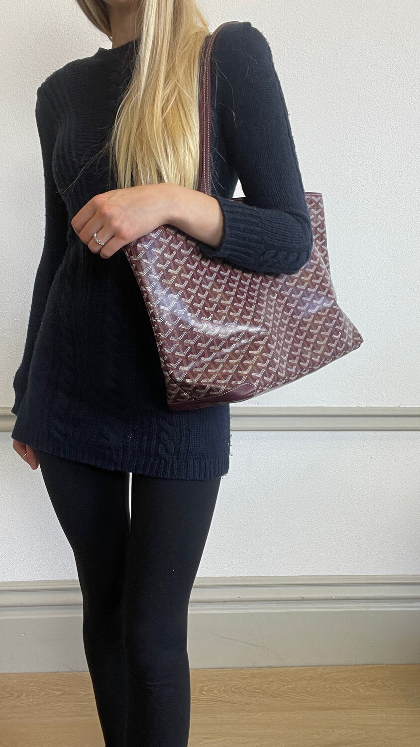 Goyard Artois MM Tote, Burgundy, Preowned in Dustbag WA001