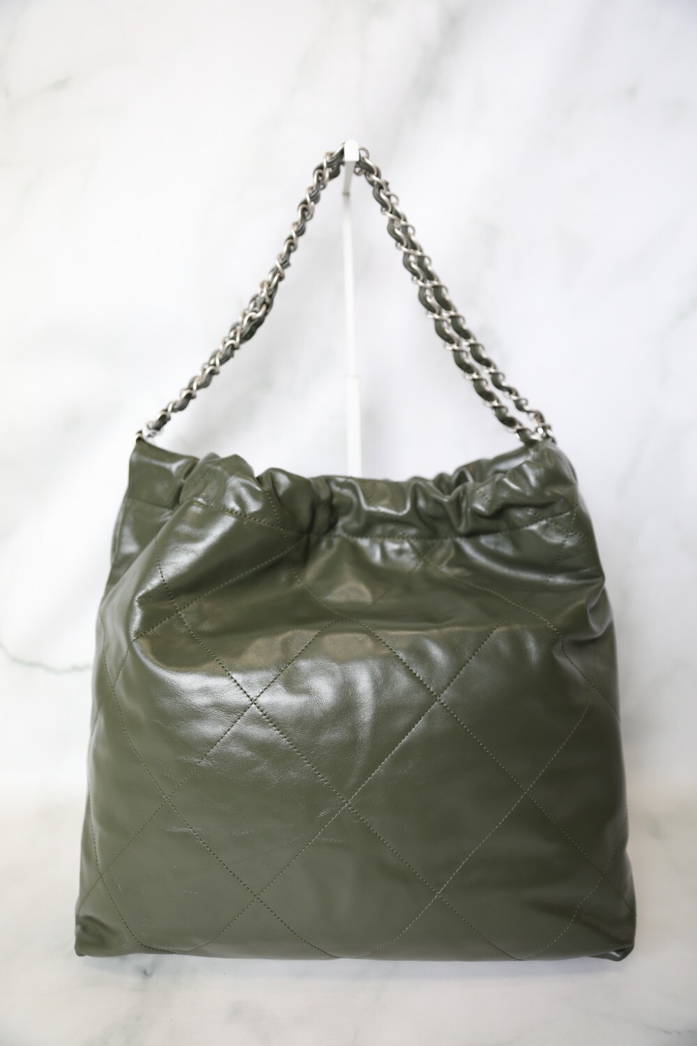 Chanel 22 Medium, Green with Silver Hardware, New in Box WA001