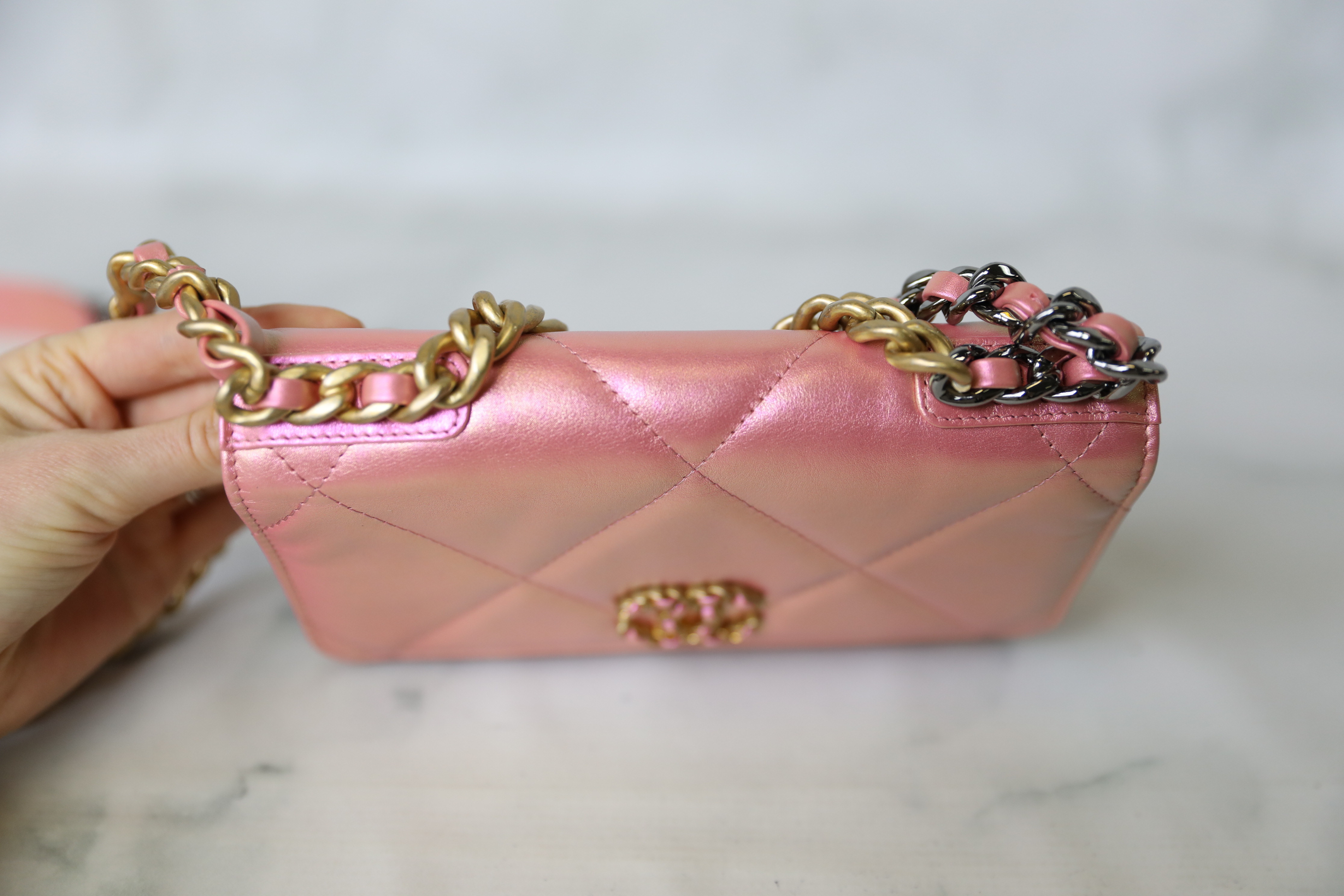 Authentic CHANEL 19 Wallet on Chain Pink Crossbody Bag WOC BOX