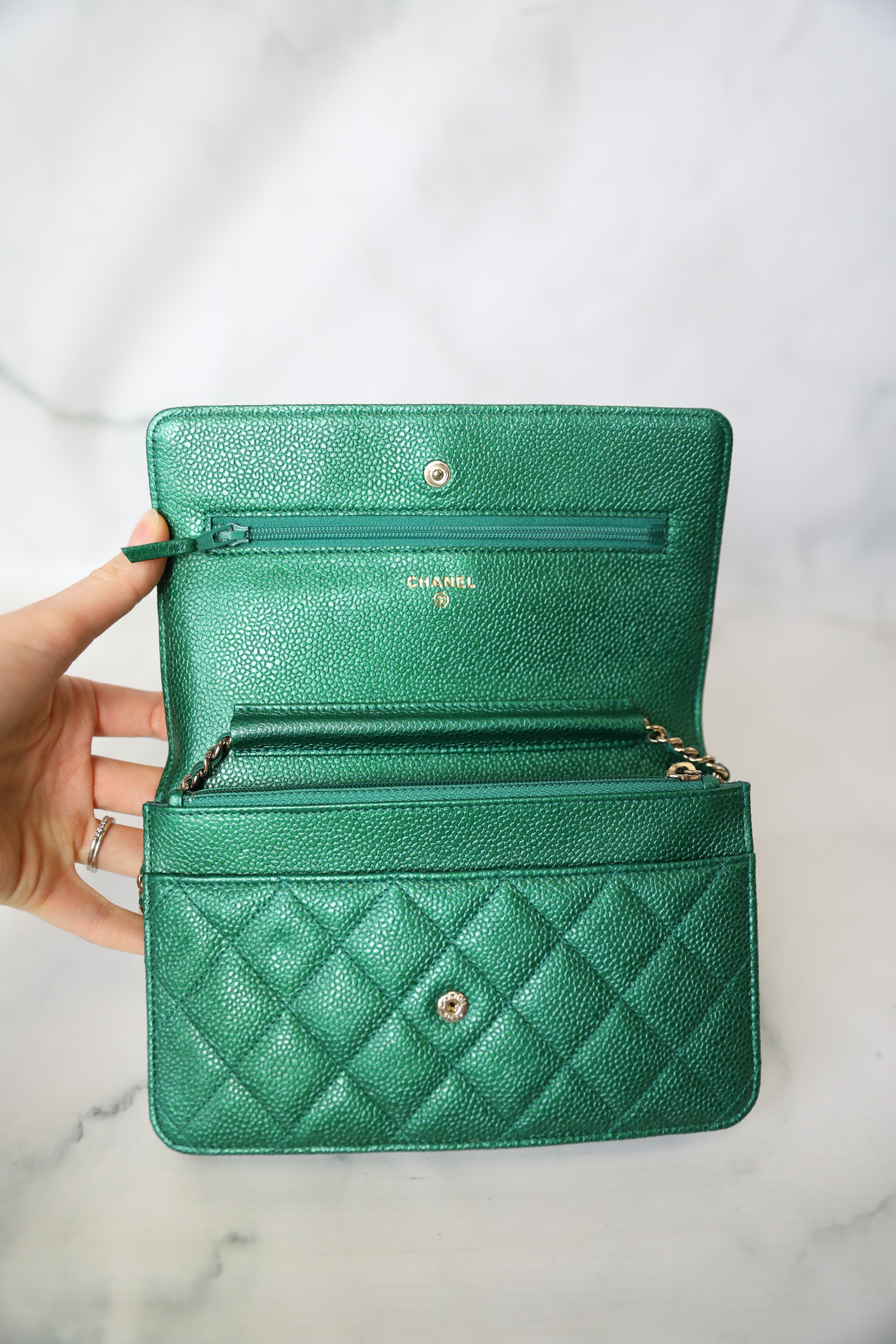 Chanel Classic Wallet on Chain, 18S Iridescent Emerald Green Caviar with  Gold Hardware, Preowned in Dustbag WA001 - Julia Rose Boston