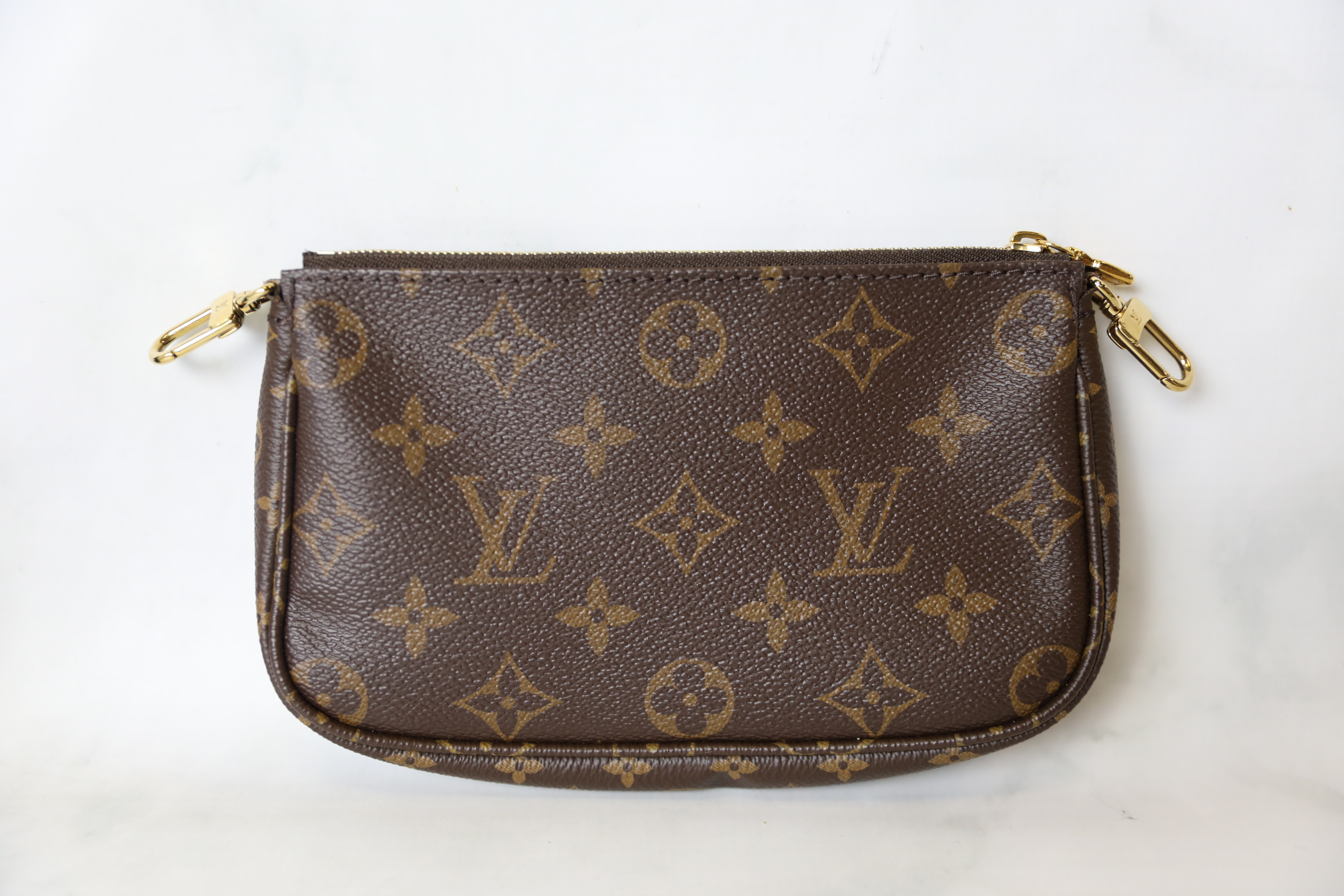 Louis Vuitton Green Canvas Multi-Pochette Strap With Coin Pouch – Lux  Second Chance