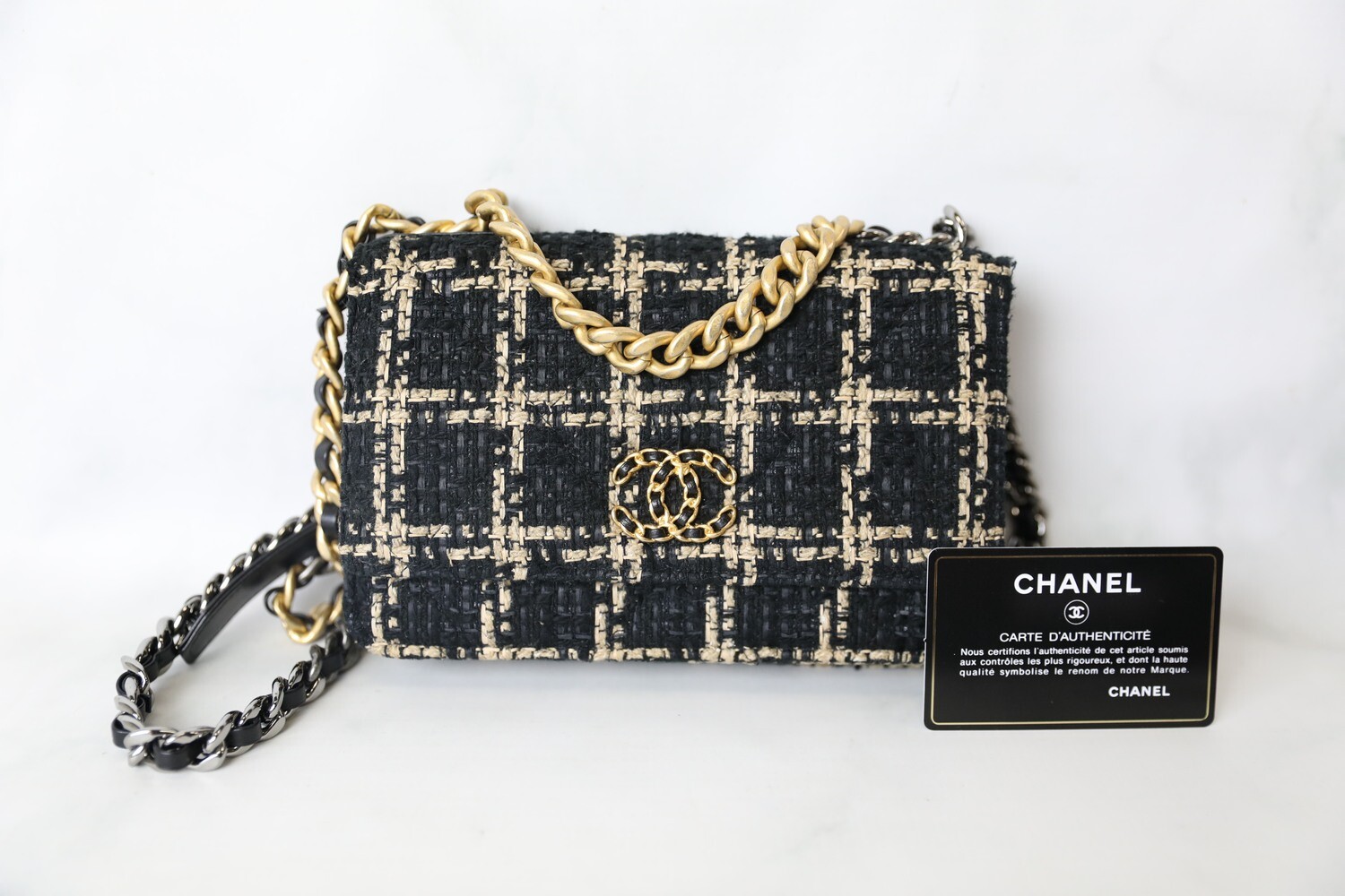 Chanel 19 Wallet on Chain, Beige and Black Plaid Tweed, Preowned in Box  WA001