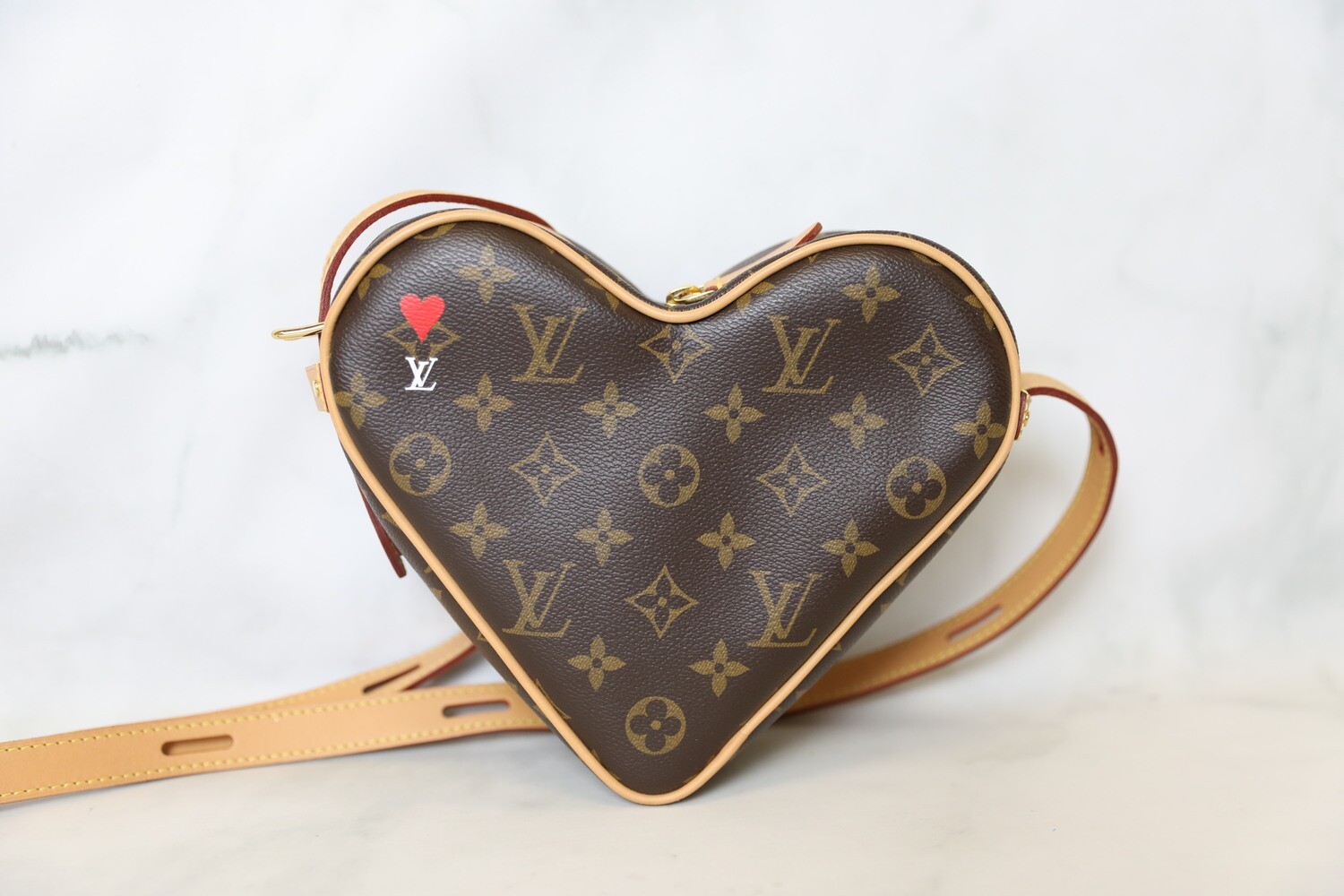 Louis Vuitton Heart Crossbody, Monogram, Preowned in Dustbag WA001 Julia Rose Boston Shop