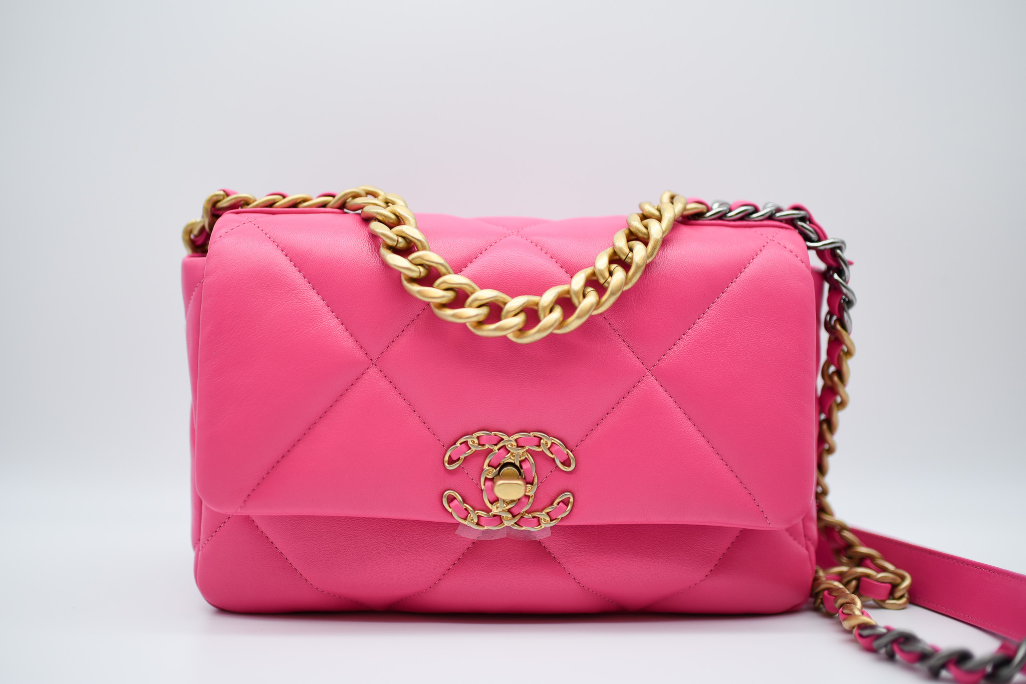 Chanel 19 Medium (Small), 21S Neon Hot Pink, New in Box GA001