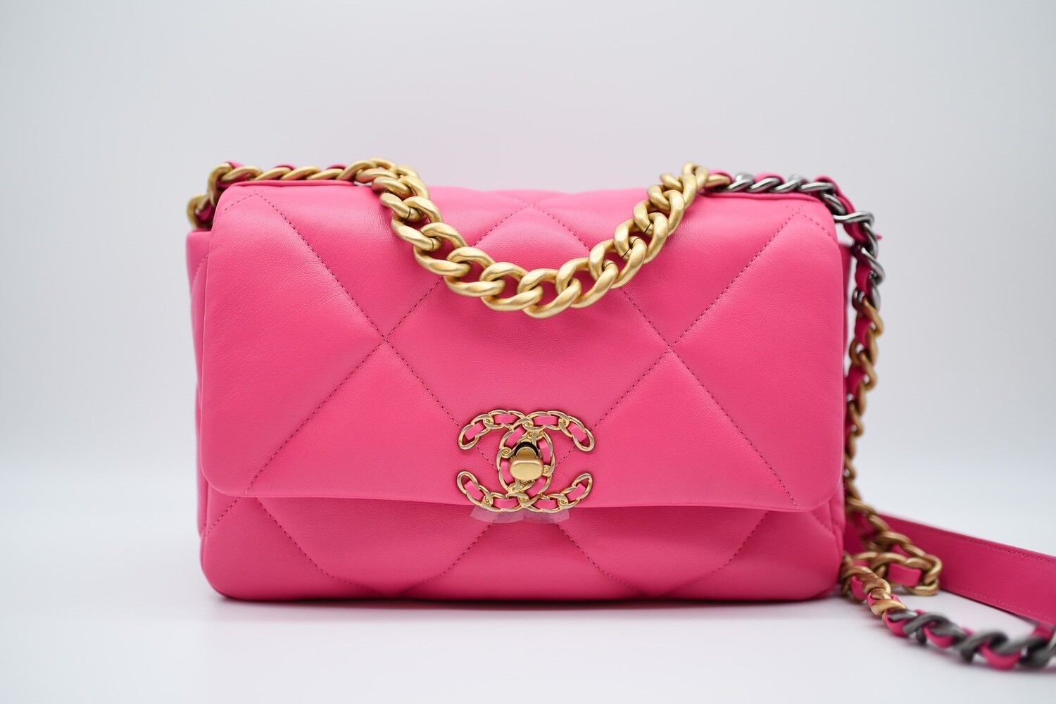 Chanel 19 Small, 22K Hot Pink Lambskin, New in Box MA001 - Julia