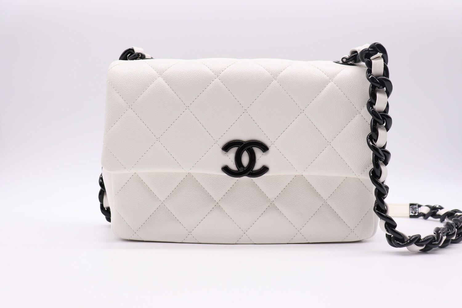 Chanel Seasonal Flap, 21C My Everything White Caviar Leather
