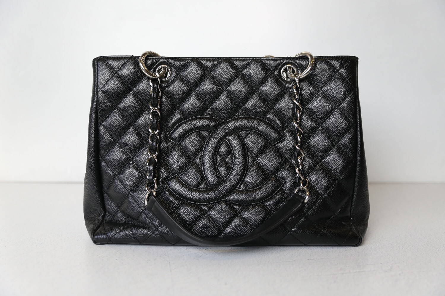 Chanel GST Grand Shopping Tote, Black Caviar with Silver Hardware, Preowned in Dustbag WA001