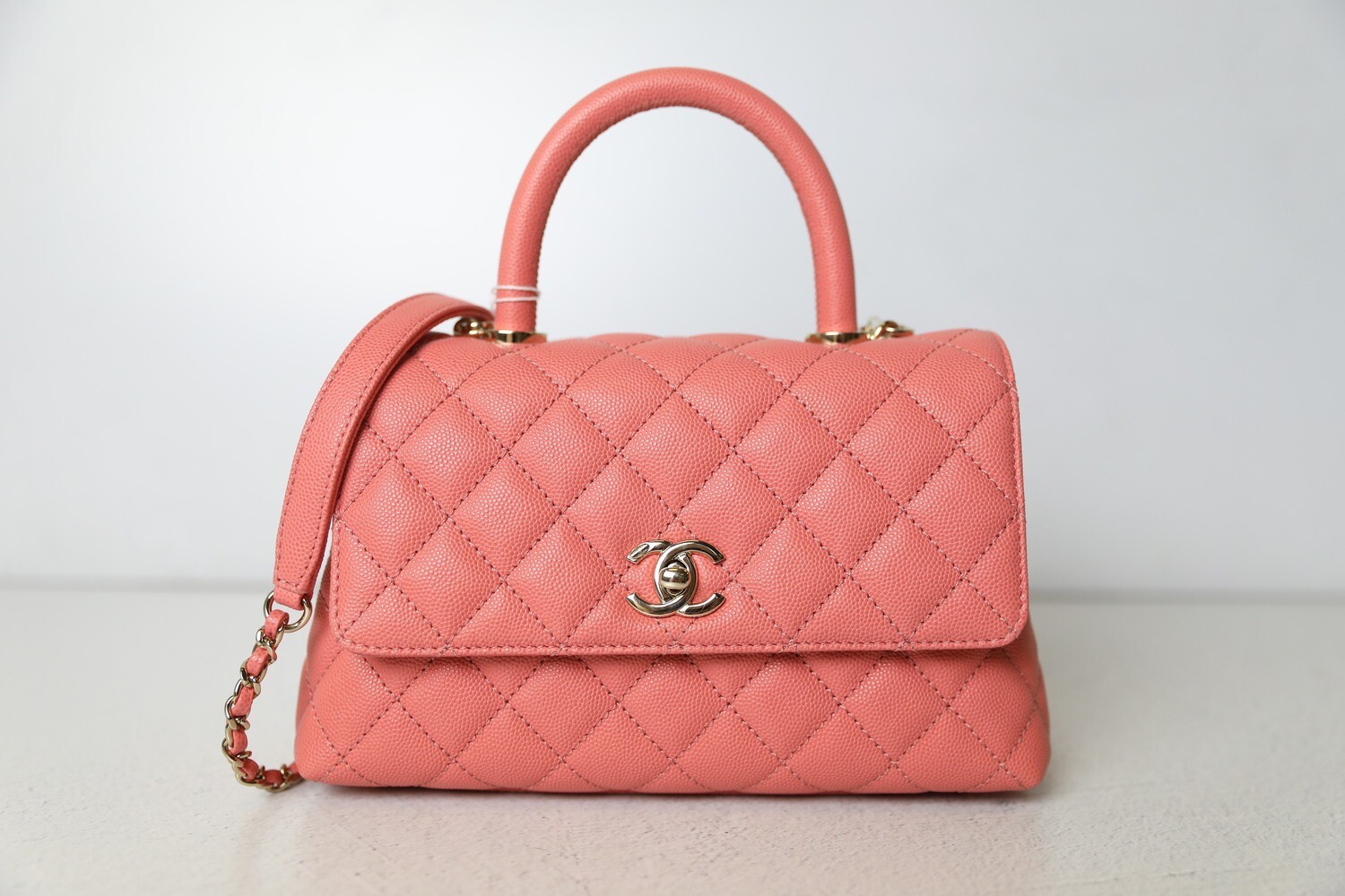 Chanel Coco Handle Mini, Pink Caviar with Gold Hardware, Preowned in Dustbag WA001