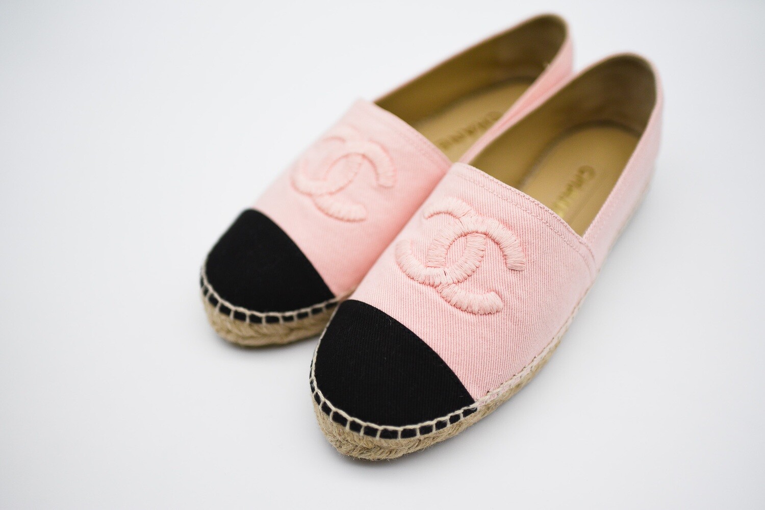 Chanel Espadrilles, Pink, Size 38, New in Box MA001