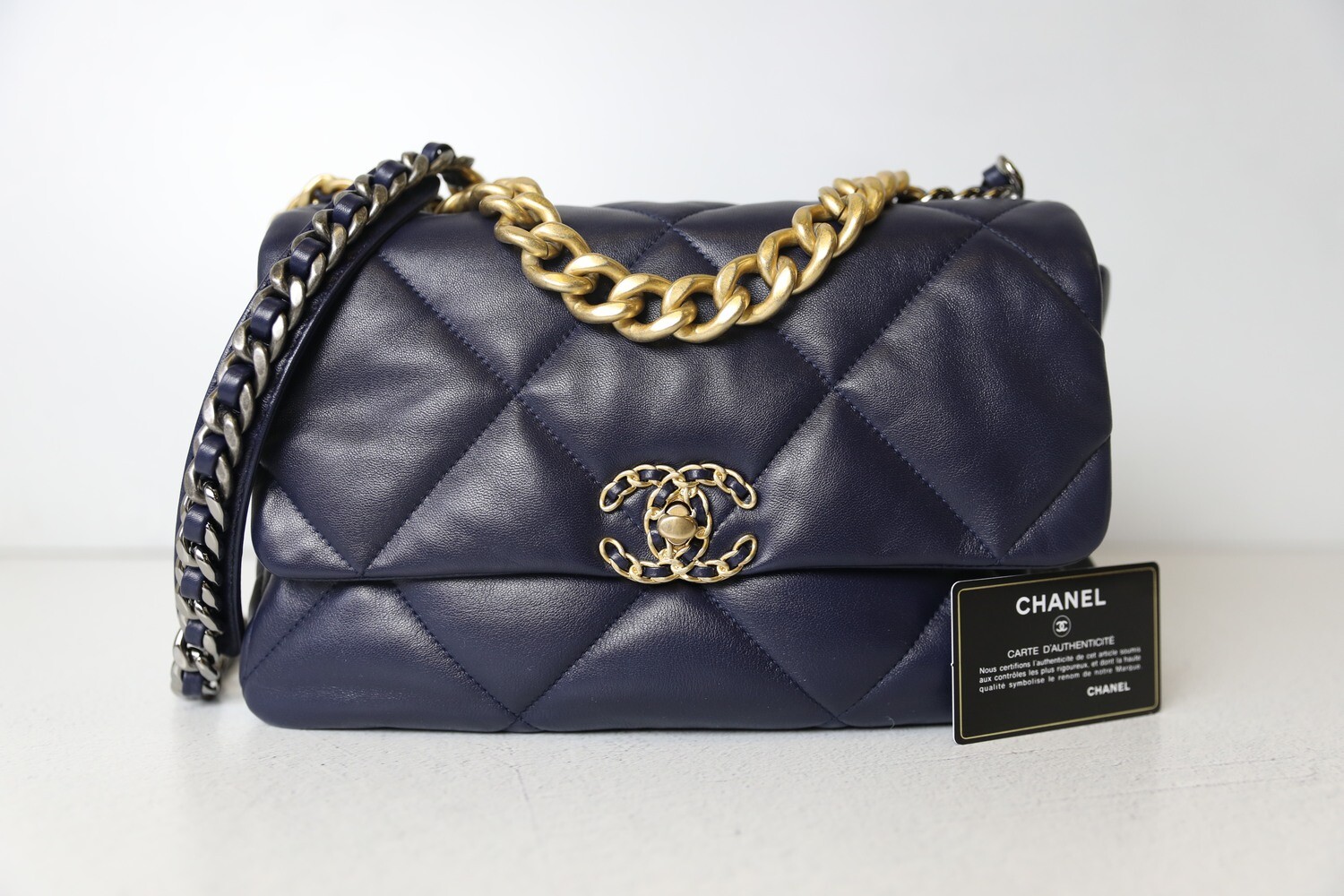 Chanel 19 Large, 21S Navy Blue Lambskin Leather, Preowned in Box WA001