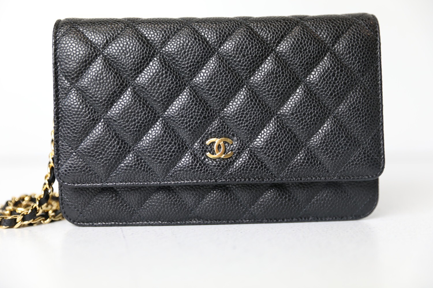 Chanel Zip Top Card Holder, Black Leather, Preowned, WA001