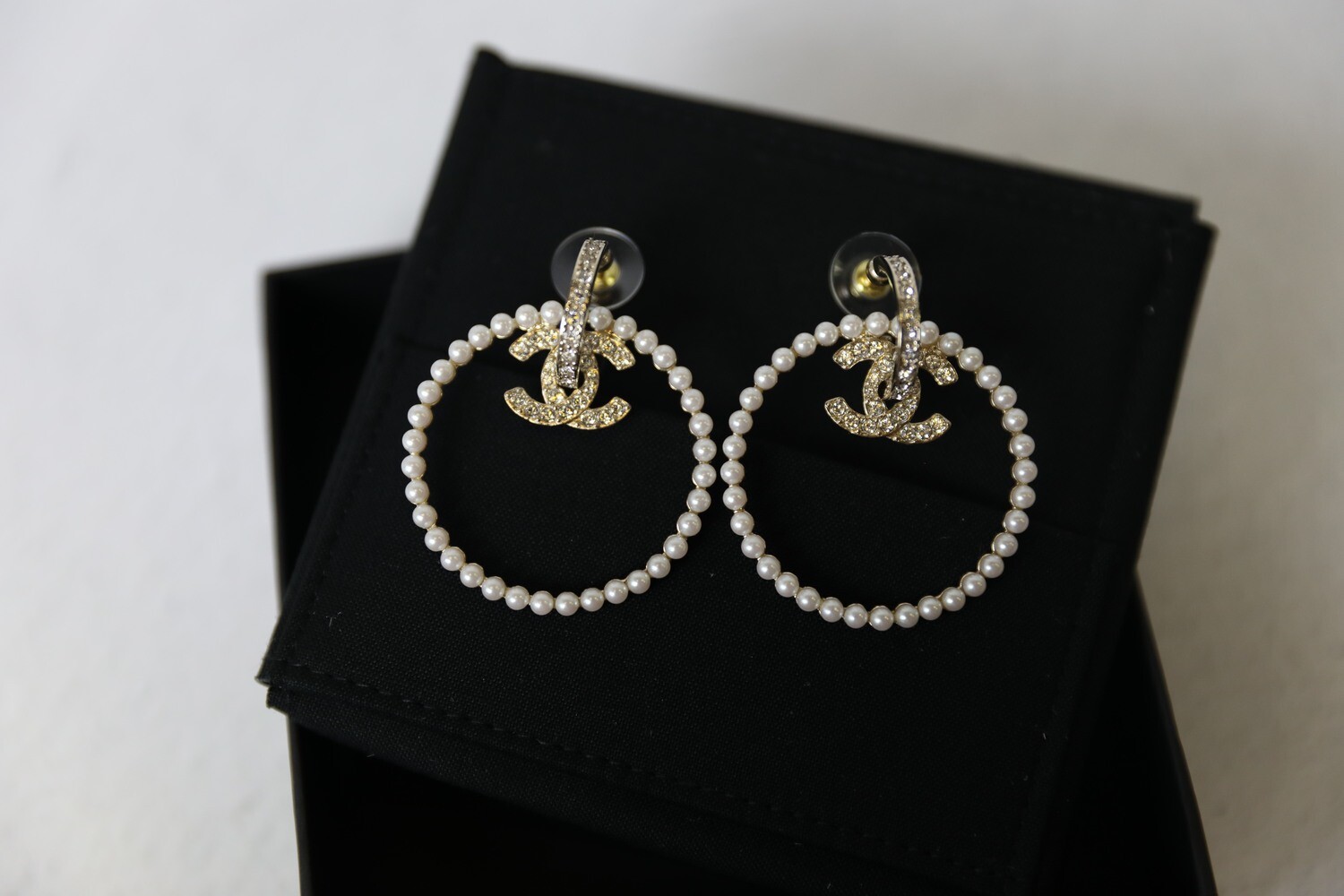 Chanel Earrings CC Crystal Drop Earrings with Pearl, Lightgold Hardware,  New in Box WA001