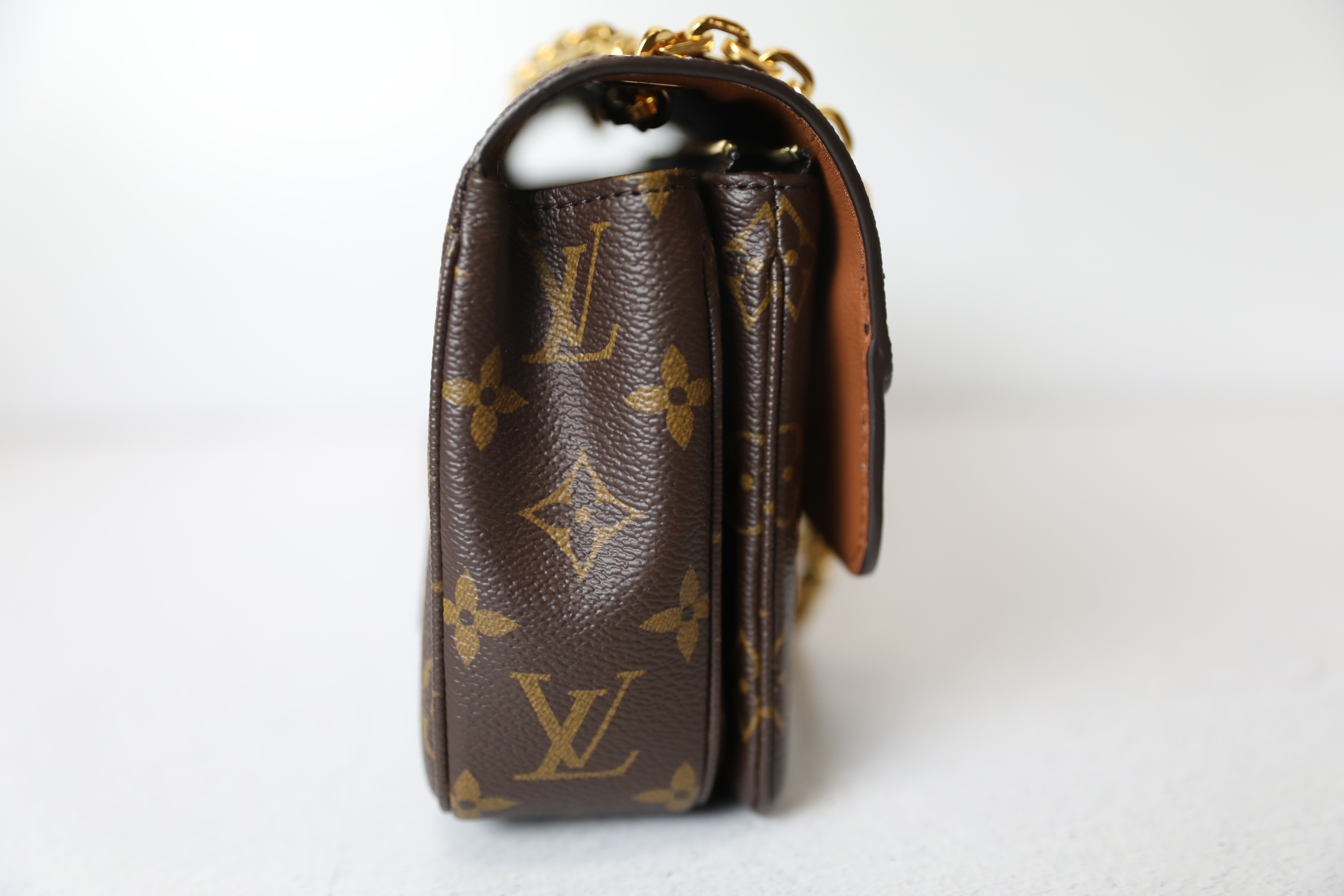 Louis Vuitton Marceau, Monogram and Caramel, Preowned in Dustbag WA001