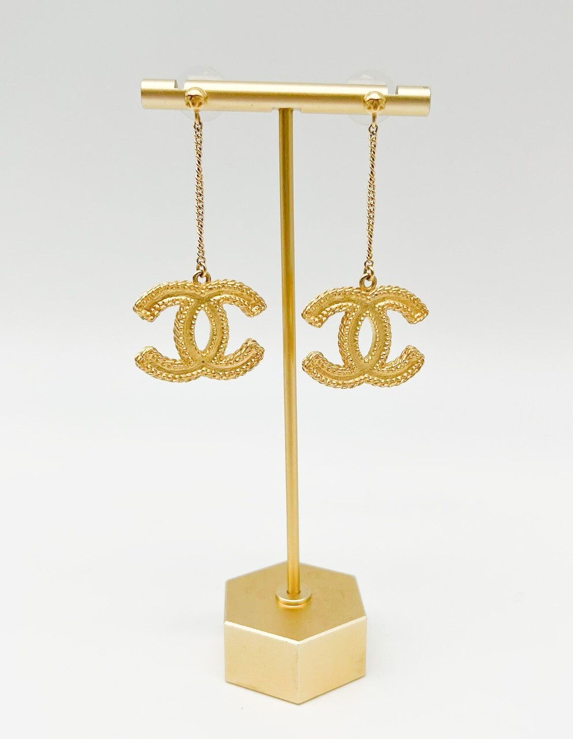Chanel Earrings, Drop CC Matte Gold Earrings, Preowned In Box MA001