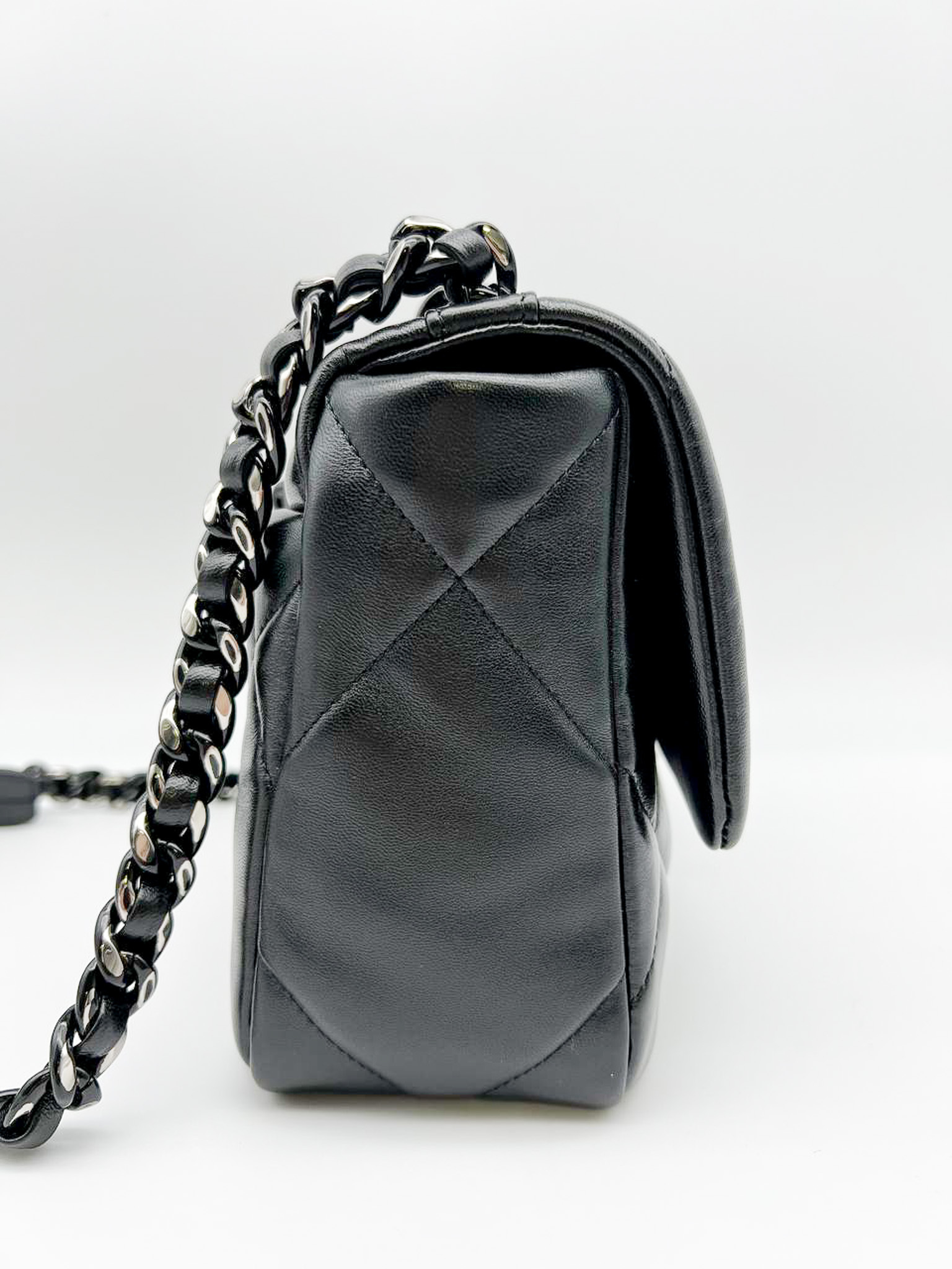 Chanel 19 Small, Black Leather with Mixed So Black and Silver Hardware, New  in Box MA001 - Julia Rose Boston