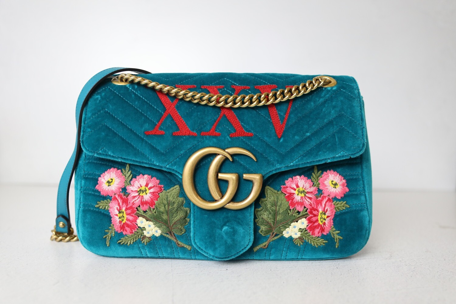 Gucci Marmont Medium, Blue Velvet with 25 and Floral Embroidery, Preowned  No Dustbag WA001 - Julia Rose Boston | Shop