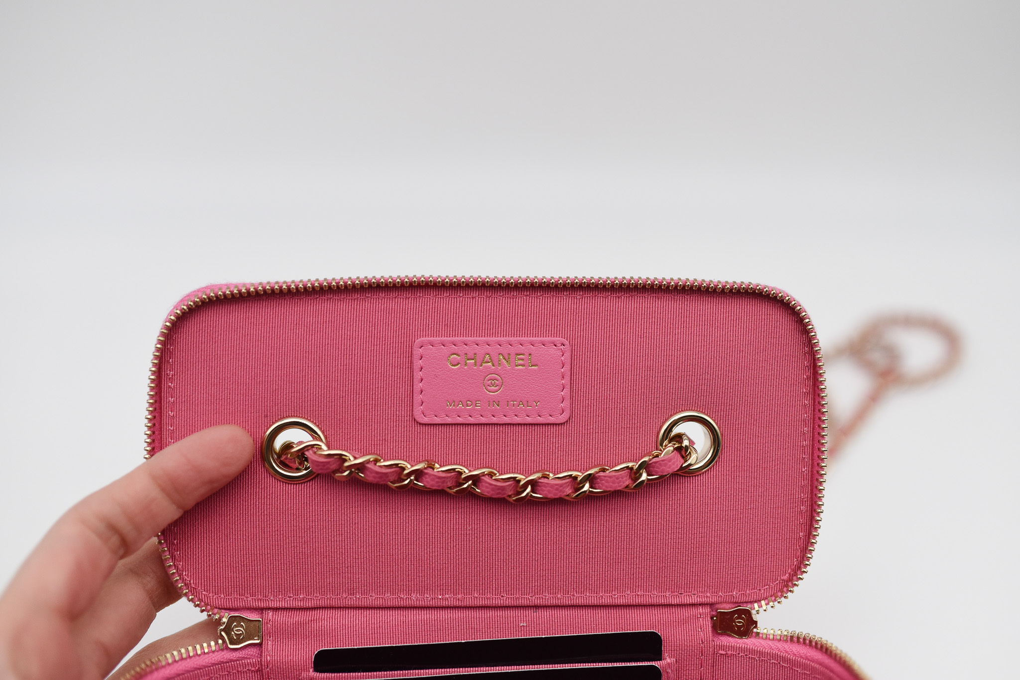 Chanel Vanity with Chain, Hot Pink Caviar with Gold Hardware, New in  Dustbag GA003