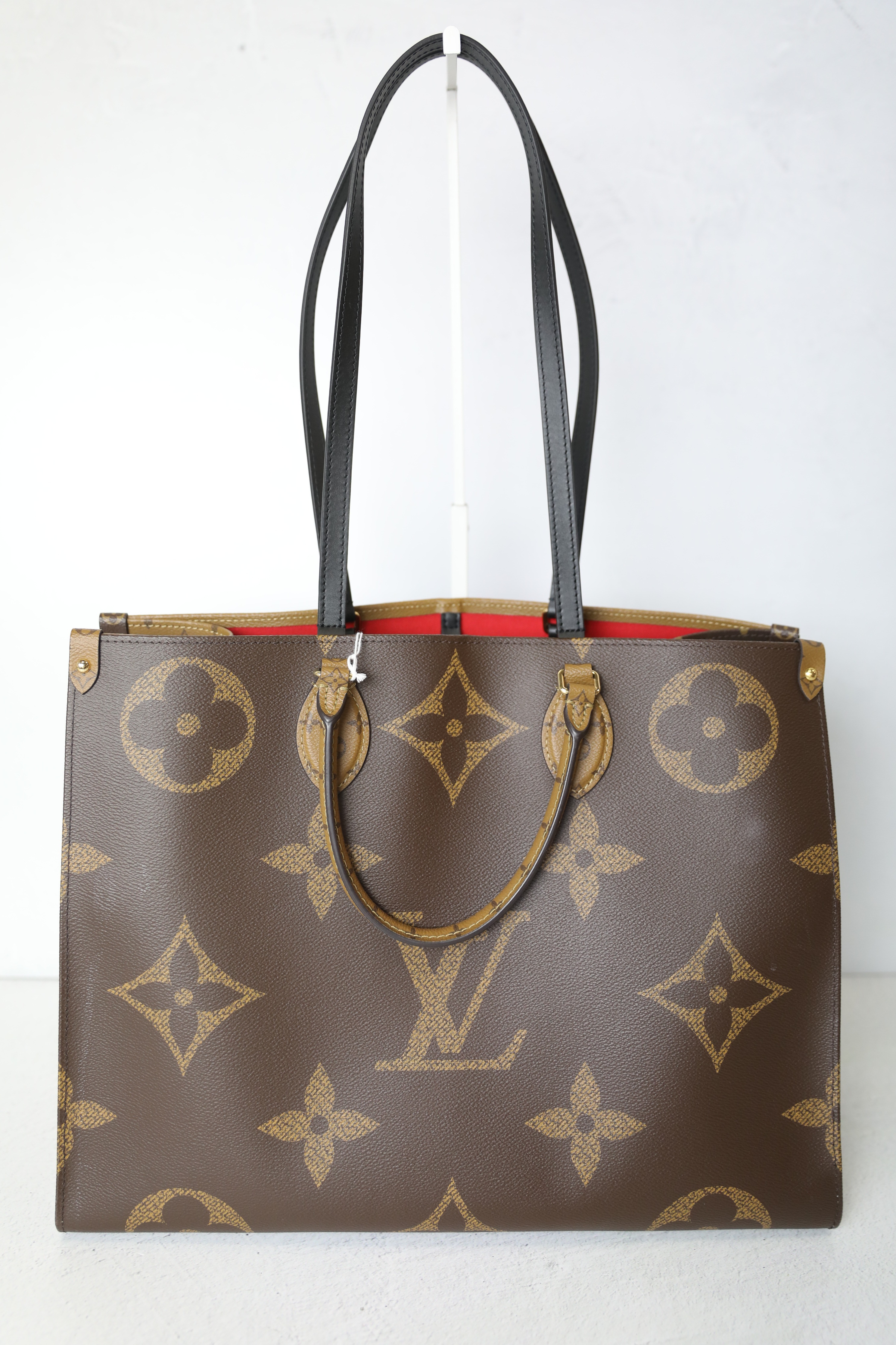 Louis Vuitton OnTheGo PM, Sunrise Pastel, Preowned in Box WA001 - Julia  Rose Boston