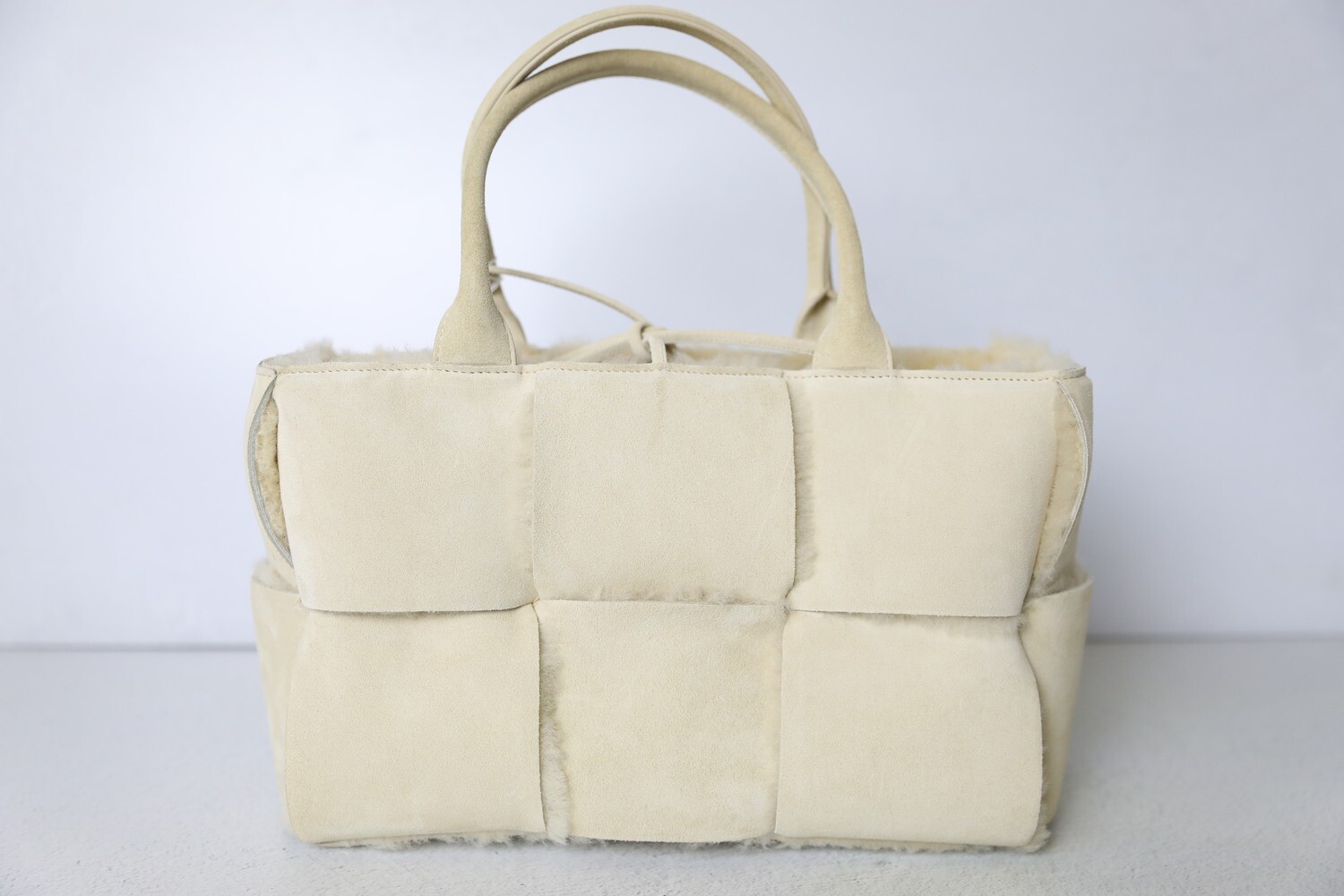Arco tote suede hotsell