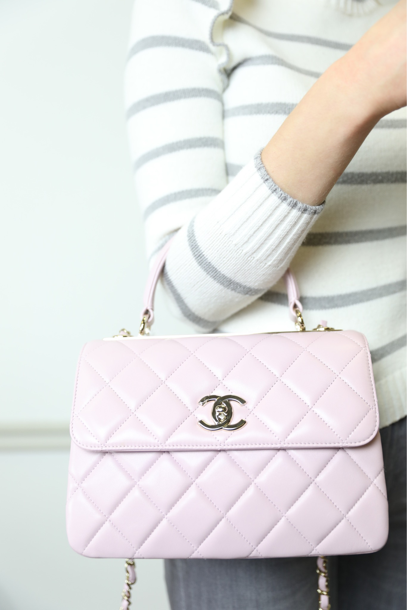 m ✨ on X: gorgeous gorgeous girls just want a baby pink chanel