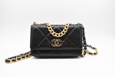 Chanel 19 Wallet on Chain, Black Lambskin Leather, New in Box GA003