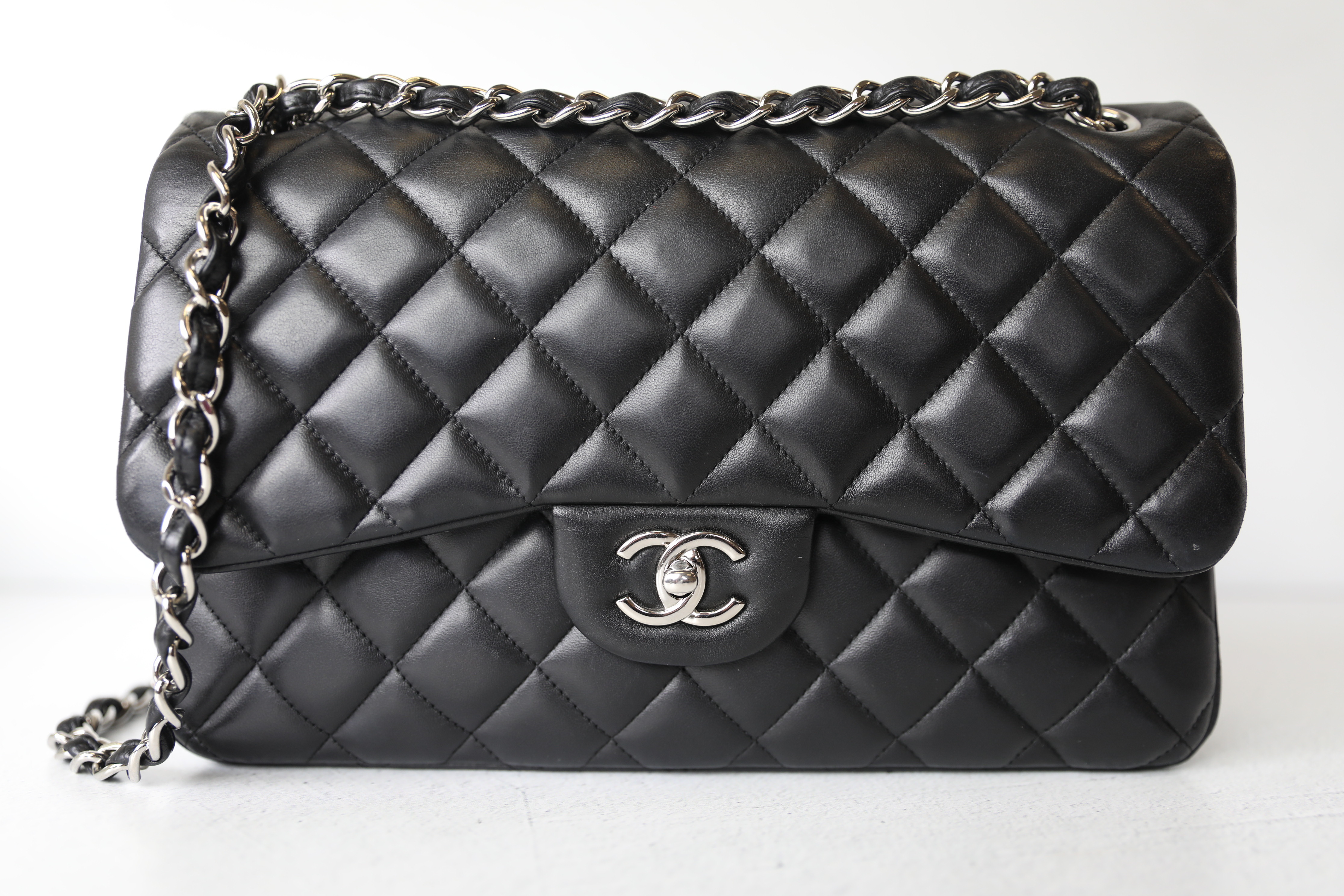 Chanel Grey Quilted Patent Jumbo Classic Double Flap - modaselle
