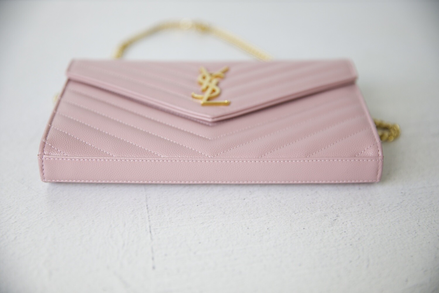 Ysl wallet clearance on chain pink