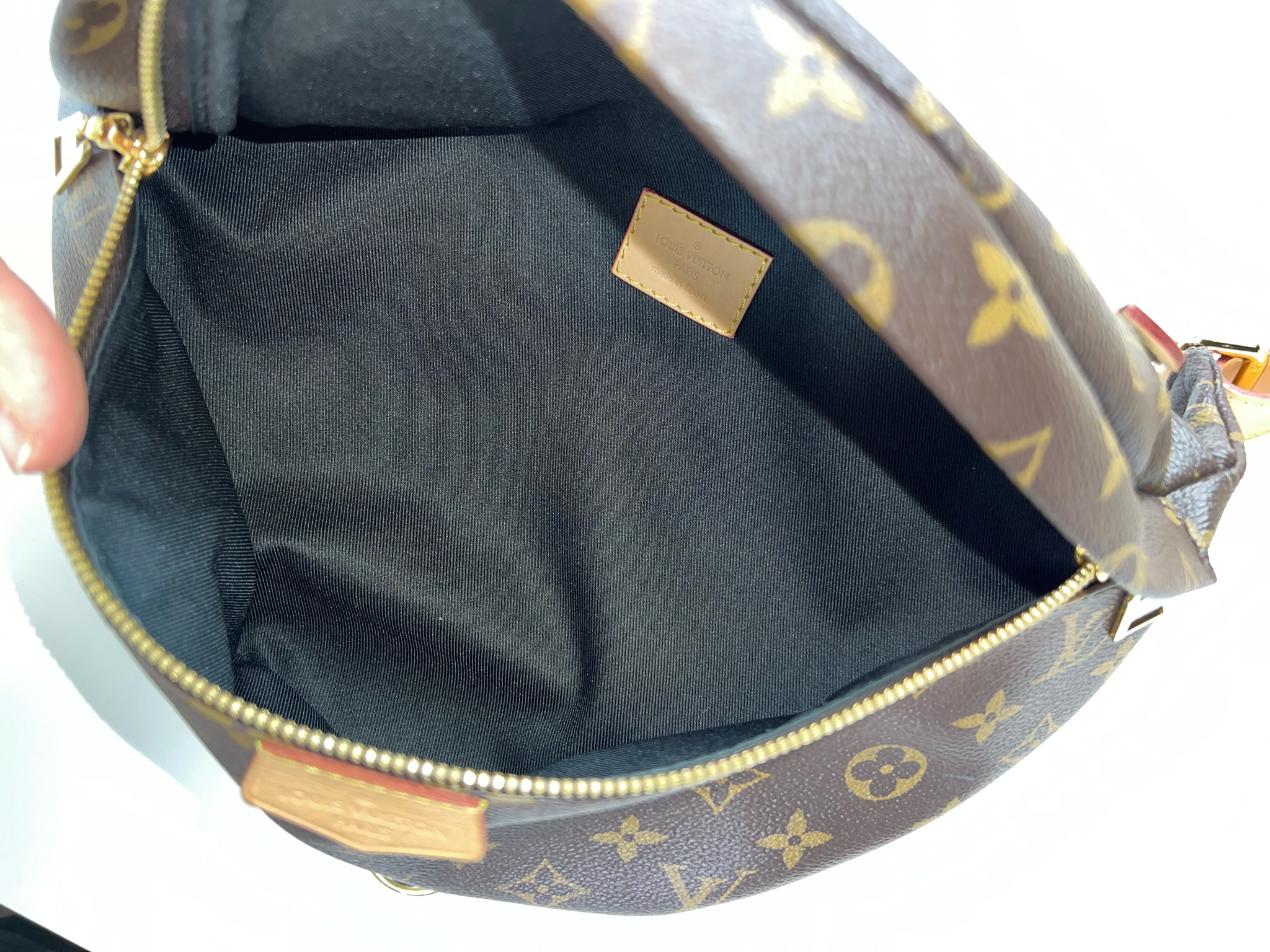 Louis Vuitton Watercolor Waist Bag BumBag, Preowned in Dustbag WA001