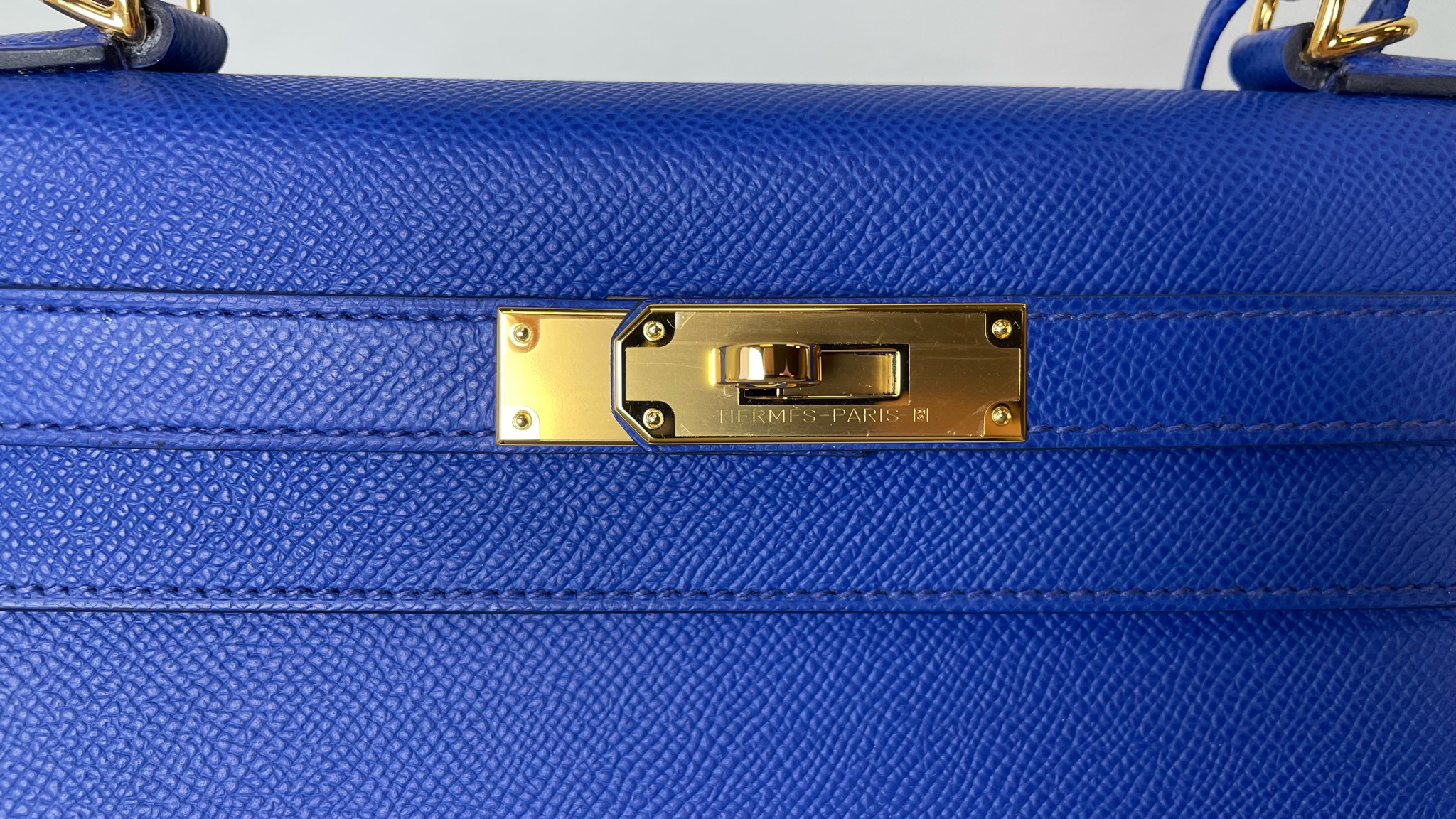 Hermes Kelly 28 Handbag CC73 Blue Saphir And Z6 Malachite Epsom SHW