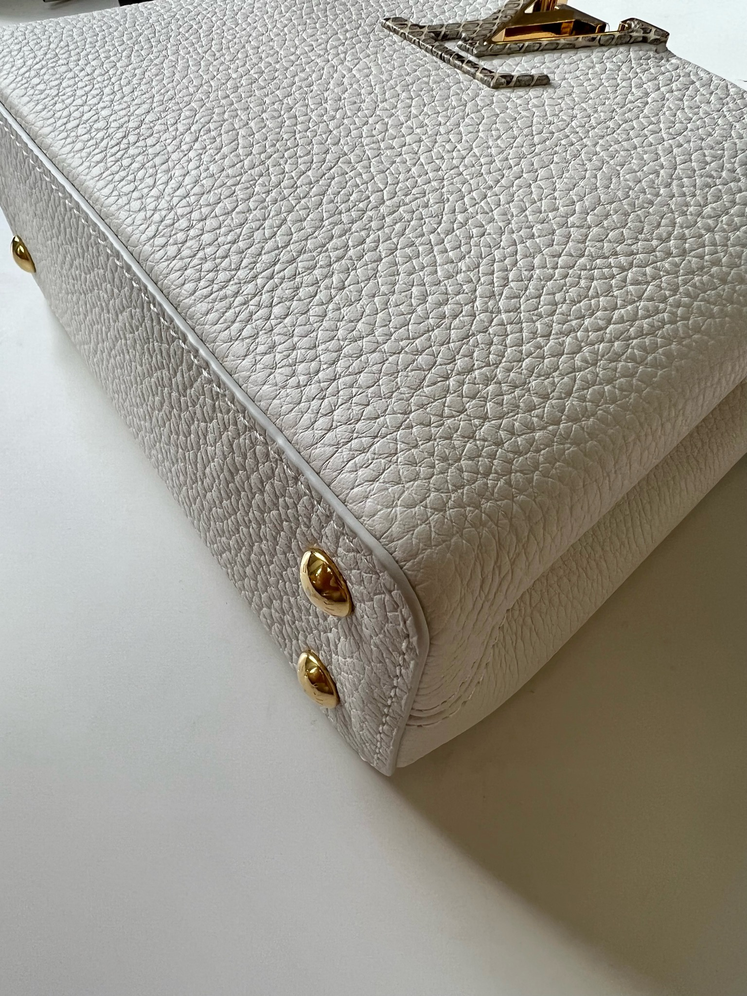 Louis Vuitton Capucines Mini Bag – ZAK BAGS ©️