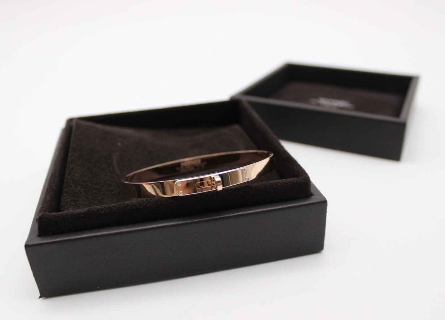 Hermes Kelly Bracelet, Rose Gold with Diamonds, Preowned in Box CMA001