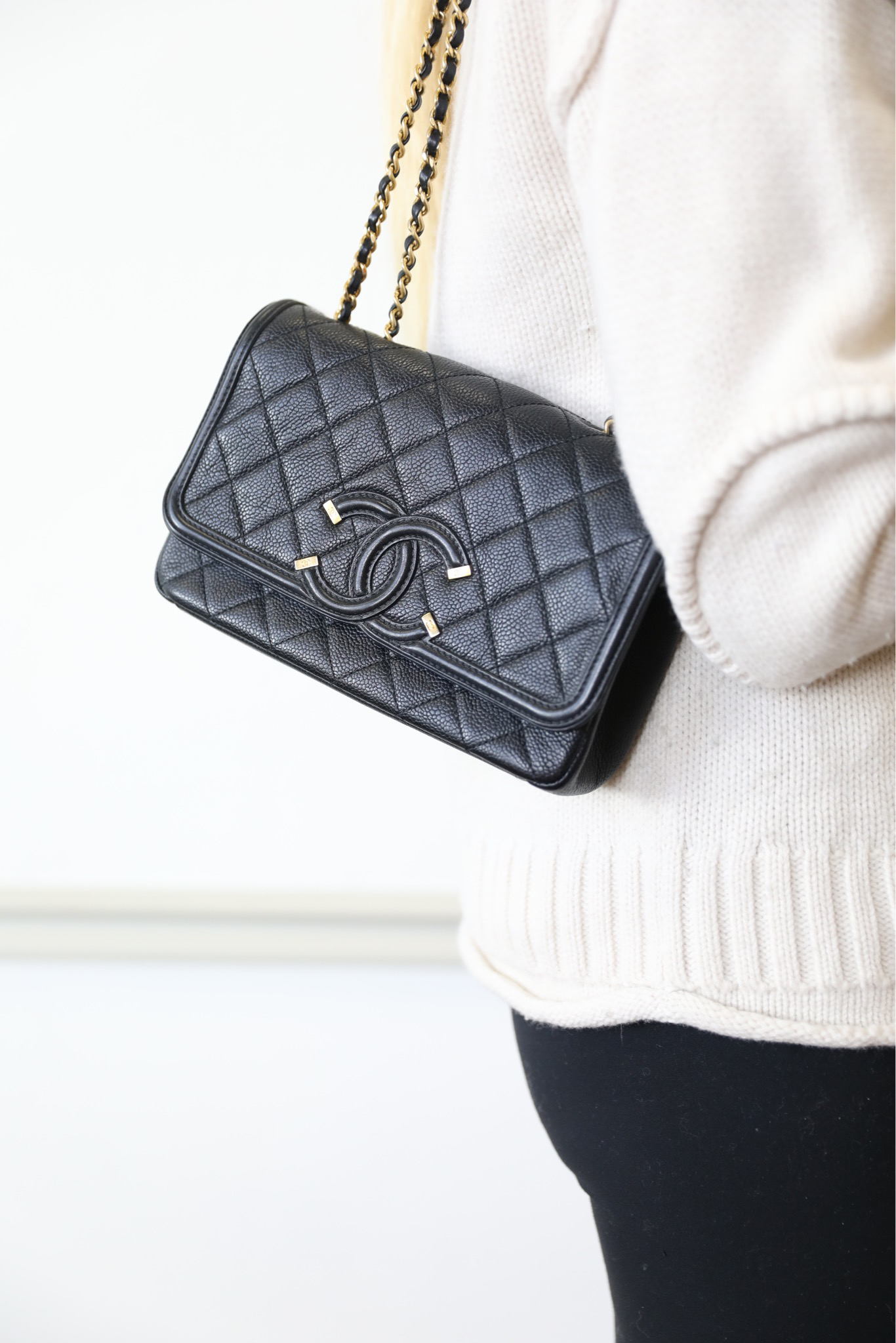 Chanel Filigree Small Flap, Beige Caviar and Black Trim, Preowned in  Dustbag - Julia Rose Boston