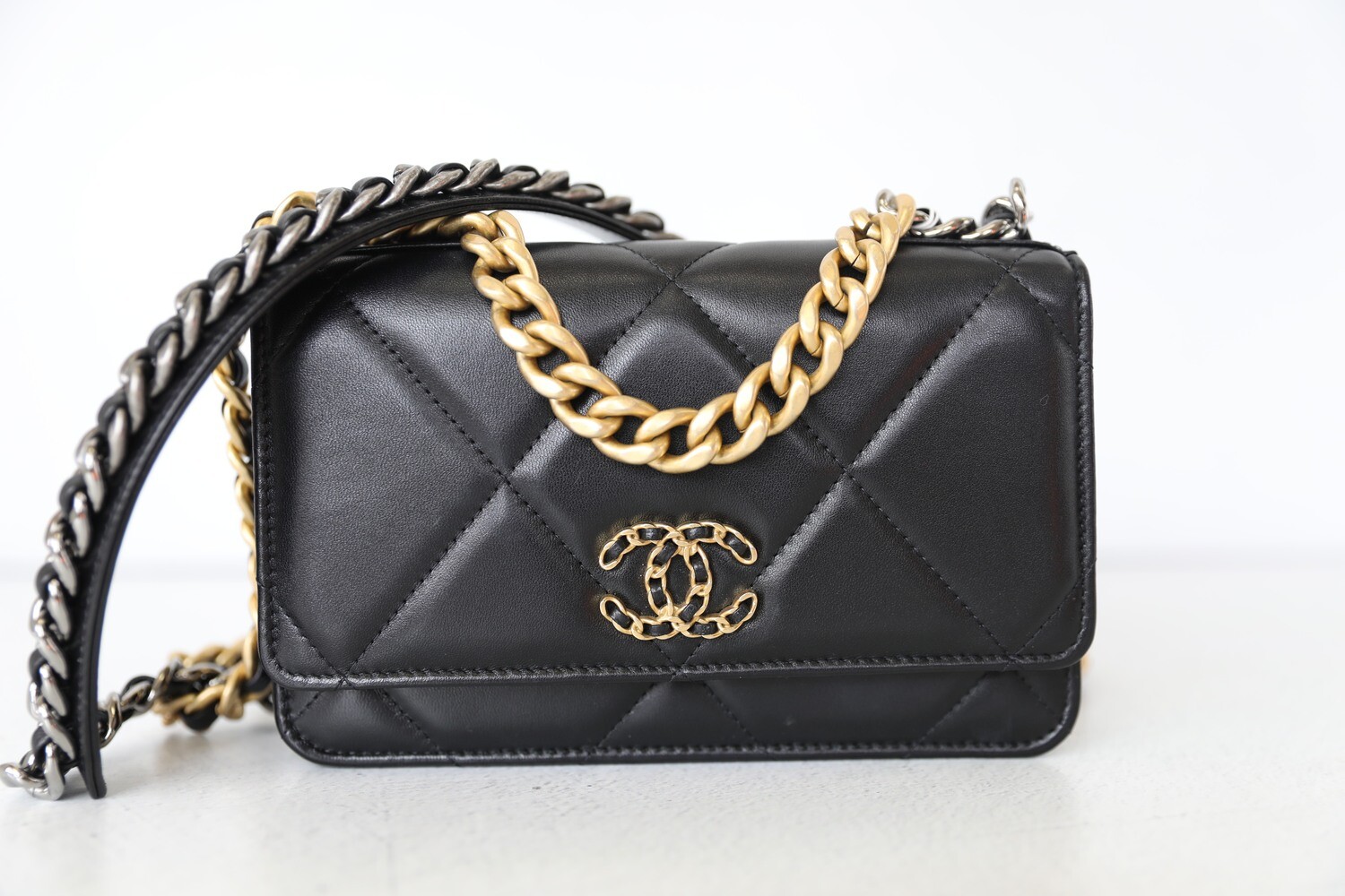 Chanel Boy Wallet on Chain, Grey Lambskin with Gold Hardware, Preowned in Box  WA001 - Julia Rose Boston