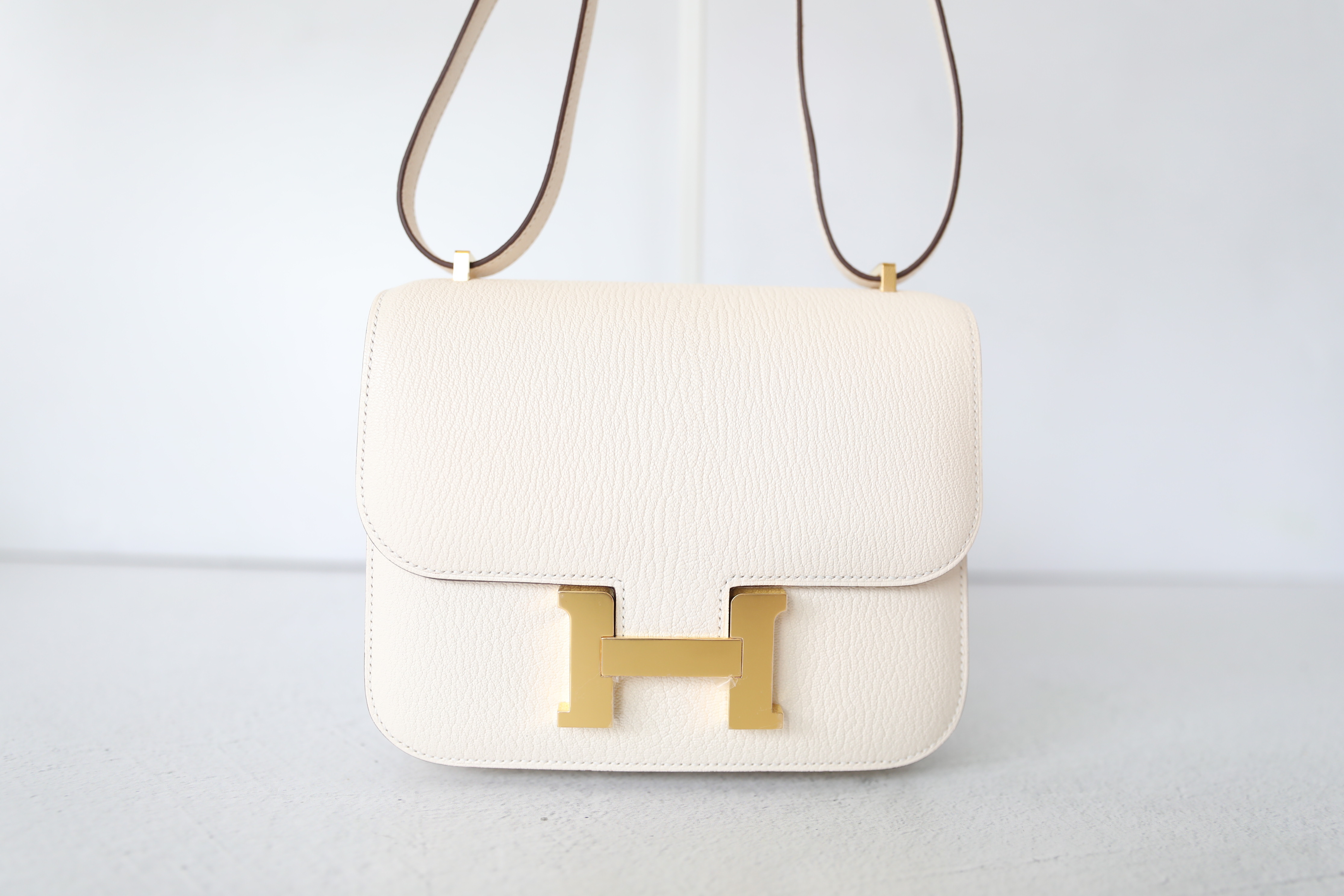 Hermes Constance 18 Reedition, White with Gold Hardware, New in Box WA001