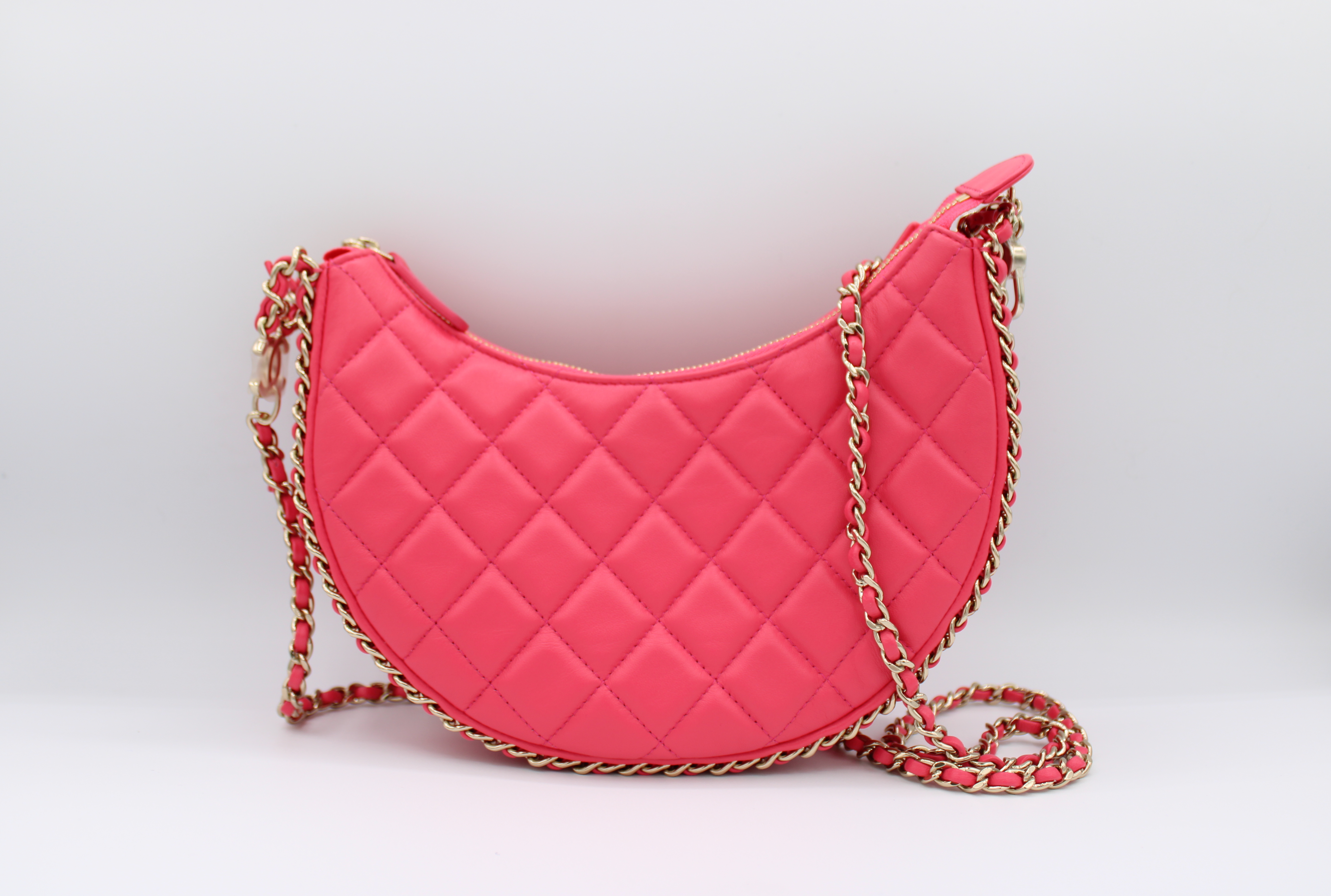 n 5 chanel red bag