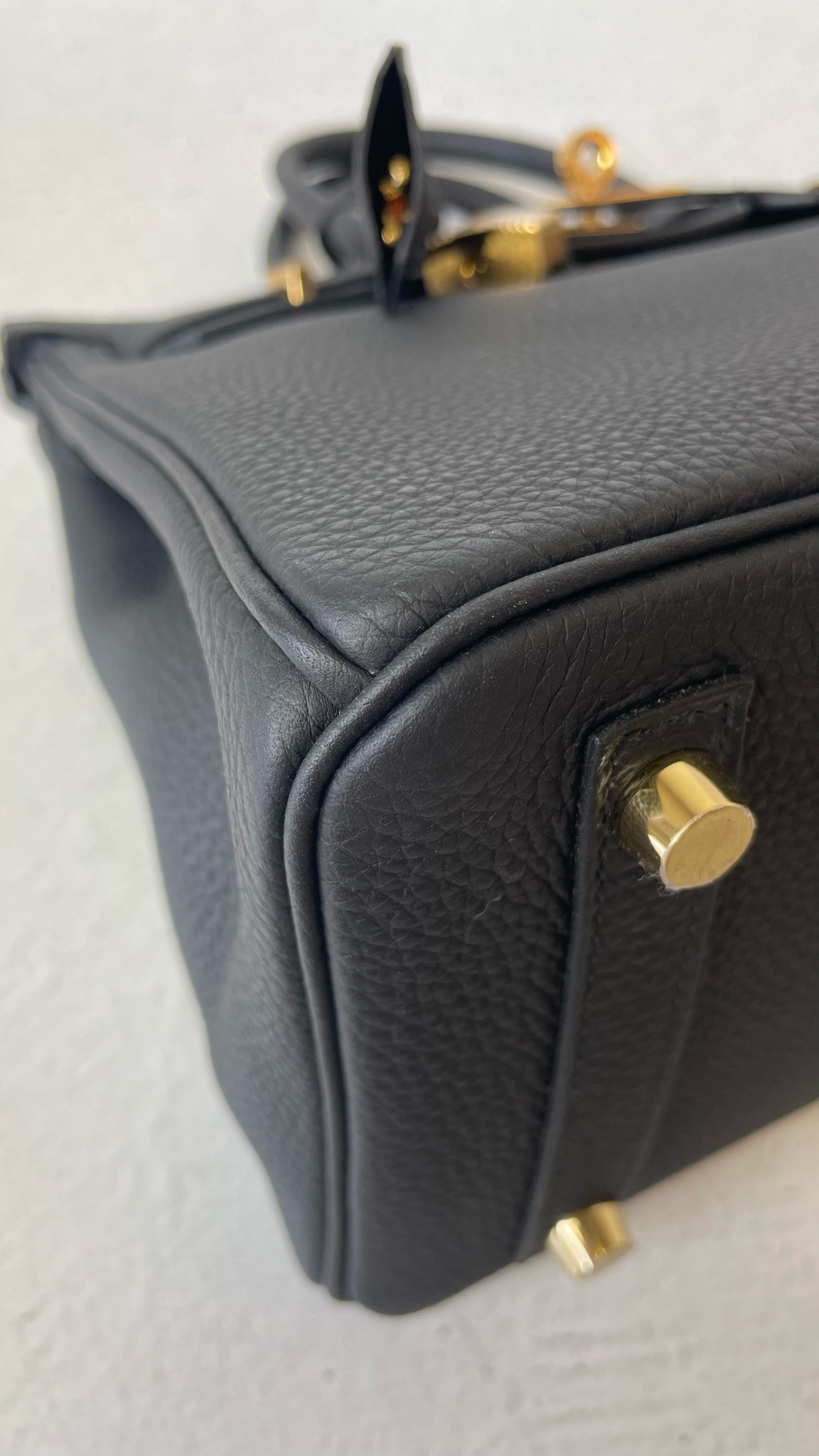 Hermès Birkin 25 In Vert Fonce Togo With Gold Hardware in Black