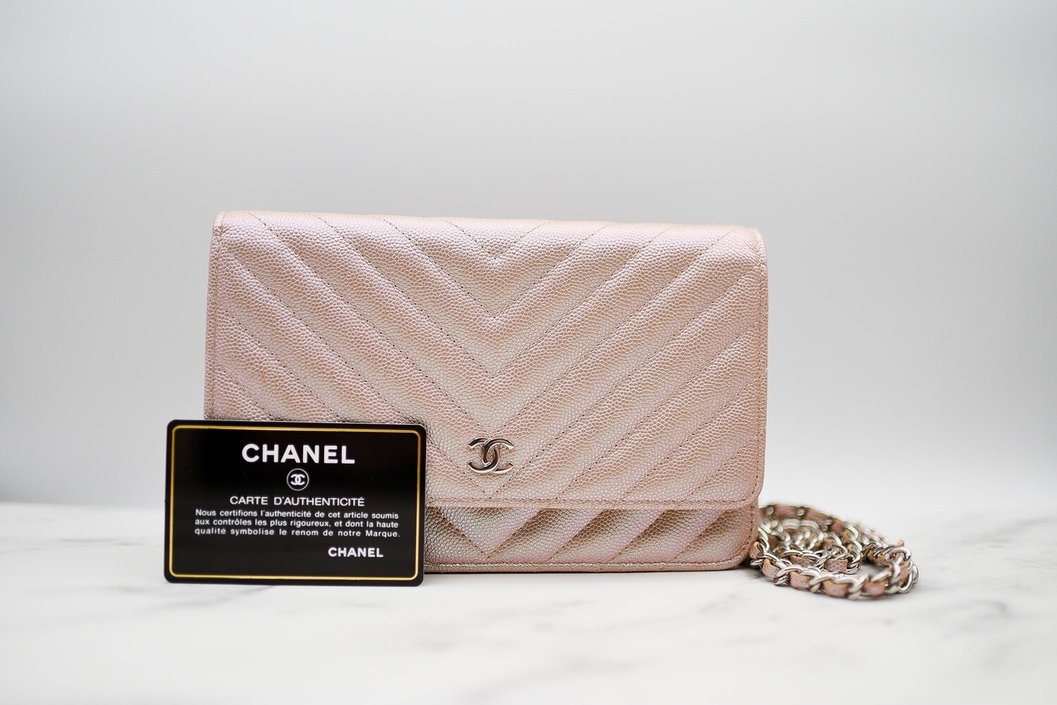 Chanel Classic Wallet on Chain, 17B Iridescent Rose Gold Caviar with Silver  Hardware, Preowned in Box GA003