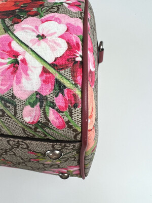 Gucci Boston Bag Large, Monogram Floral Red, Preowned in